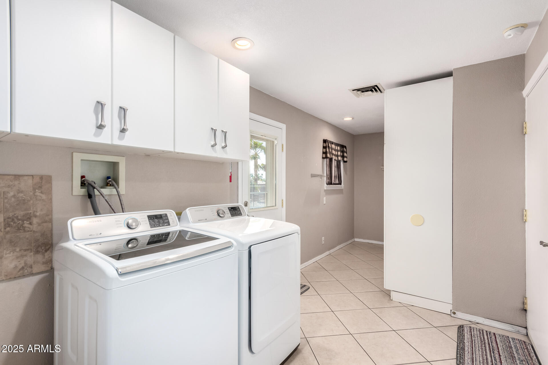 9715 W GREENWAY Road