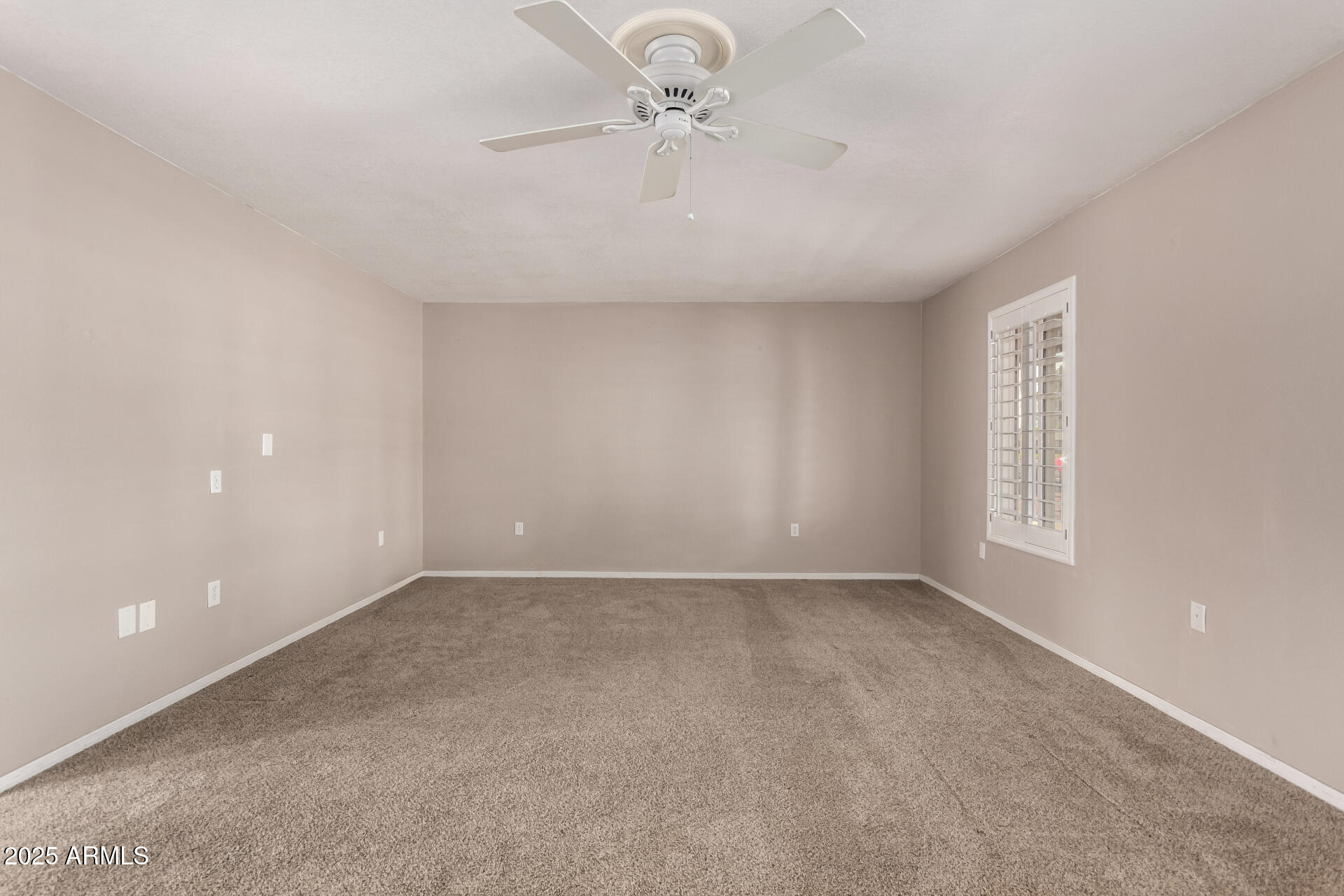 9715 W GREENWAY Road