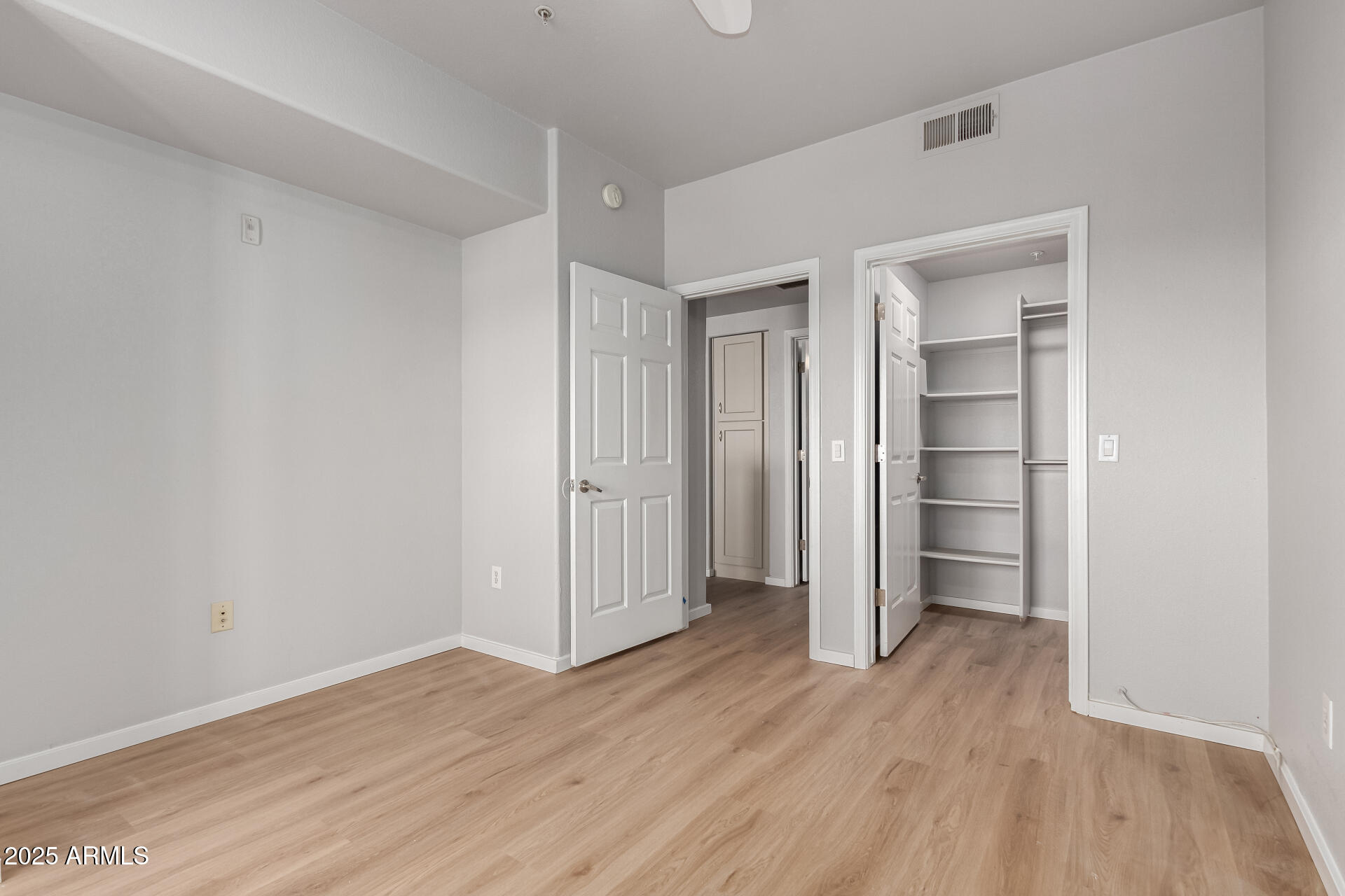 9820 N CENTRAL Avenue, 130