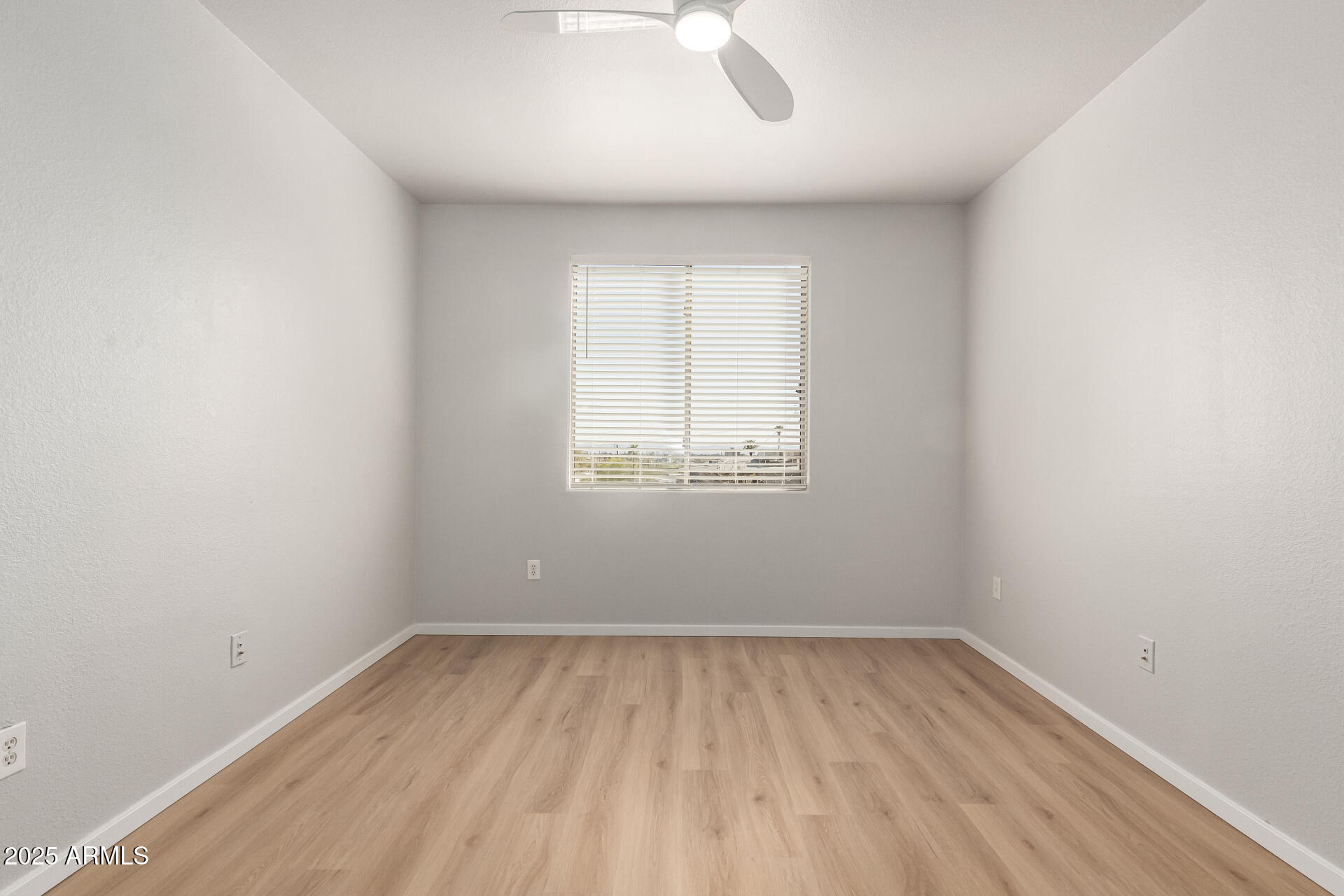 9820 N CENTRAL Avenue, 130