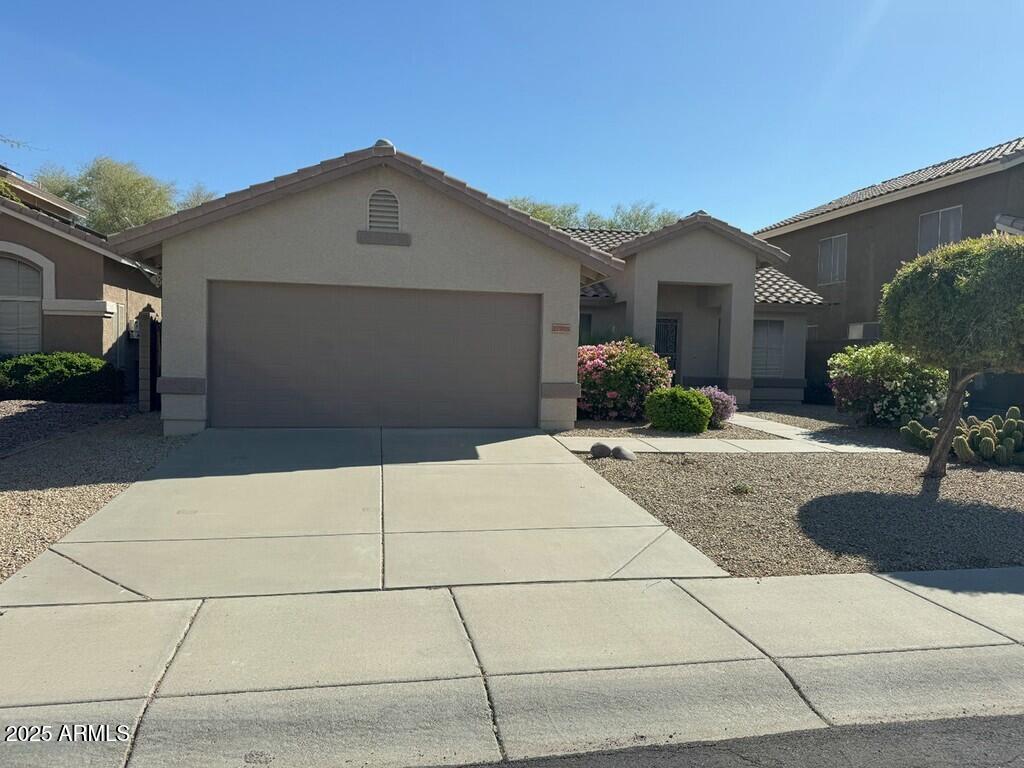 17705 N LARKSPUR Lane