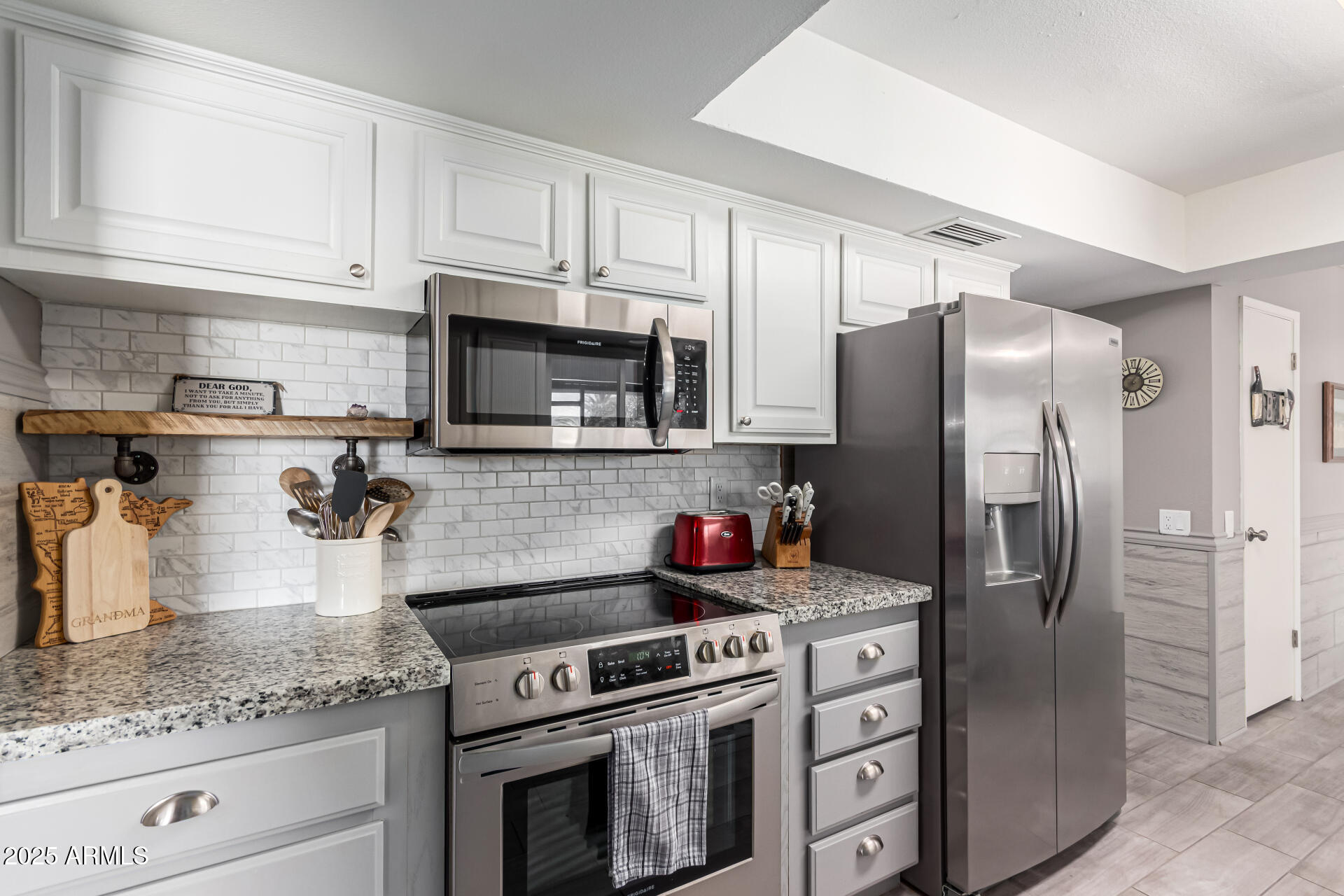 13202 W LA TERRAZA Drive