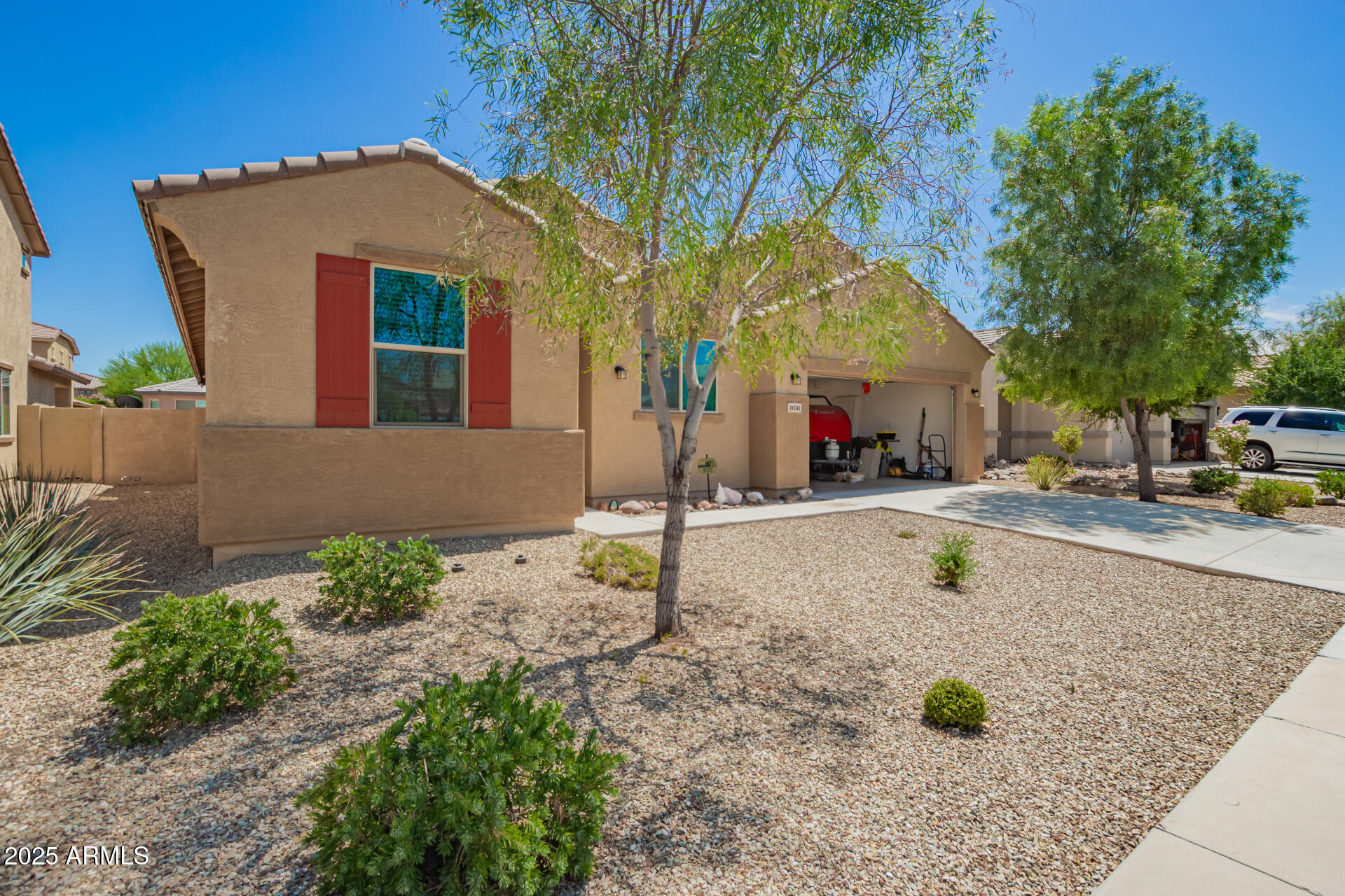 18241 W FOOTHILL Drive