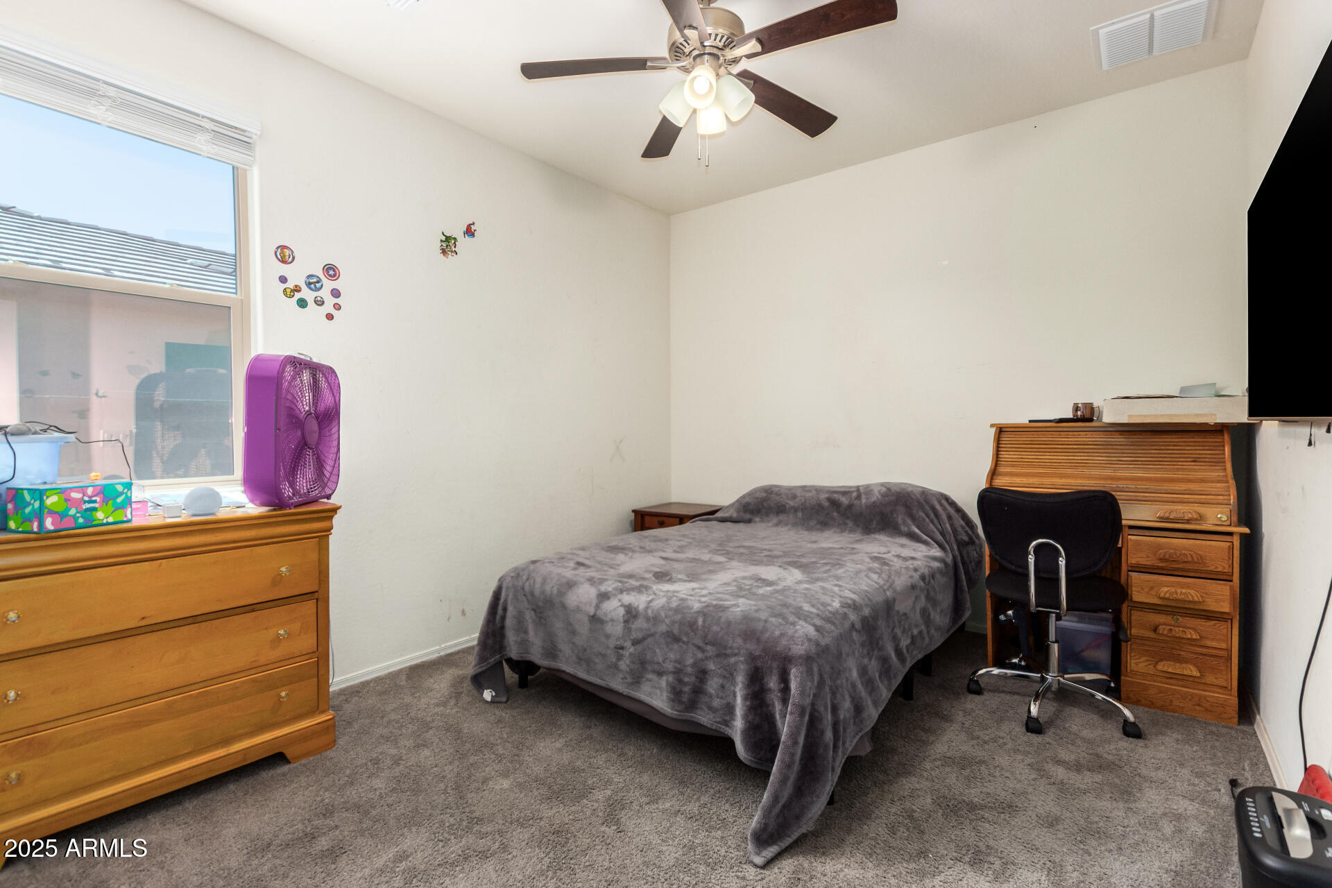 18241 W FOOTHILL Drive