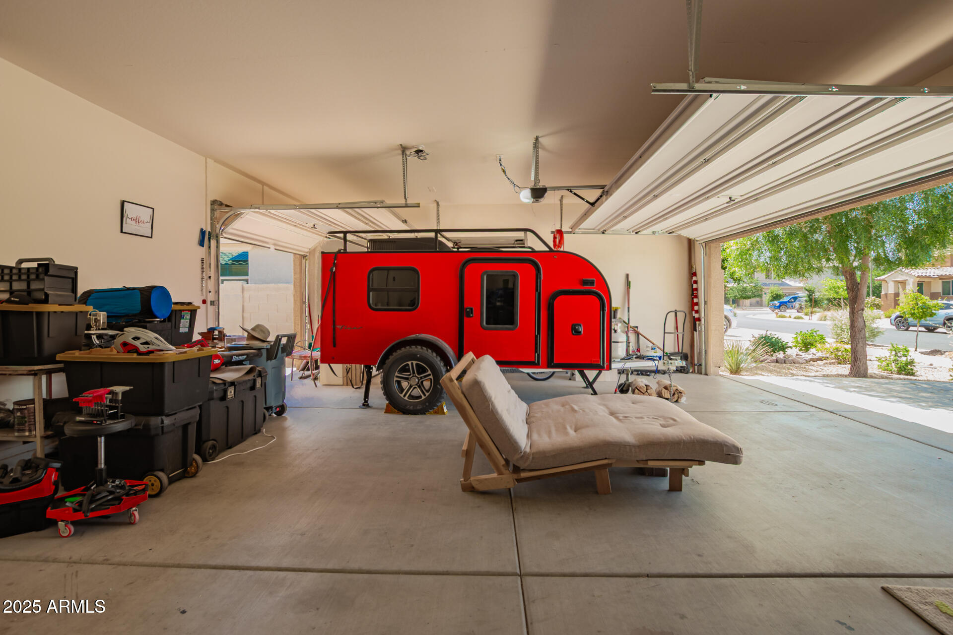 18241 W FOOTHILL Drive