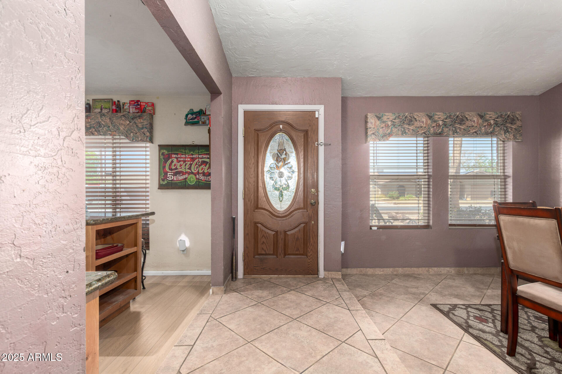 3915 W VOLTAIRE Avenue