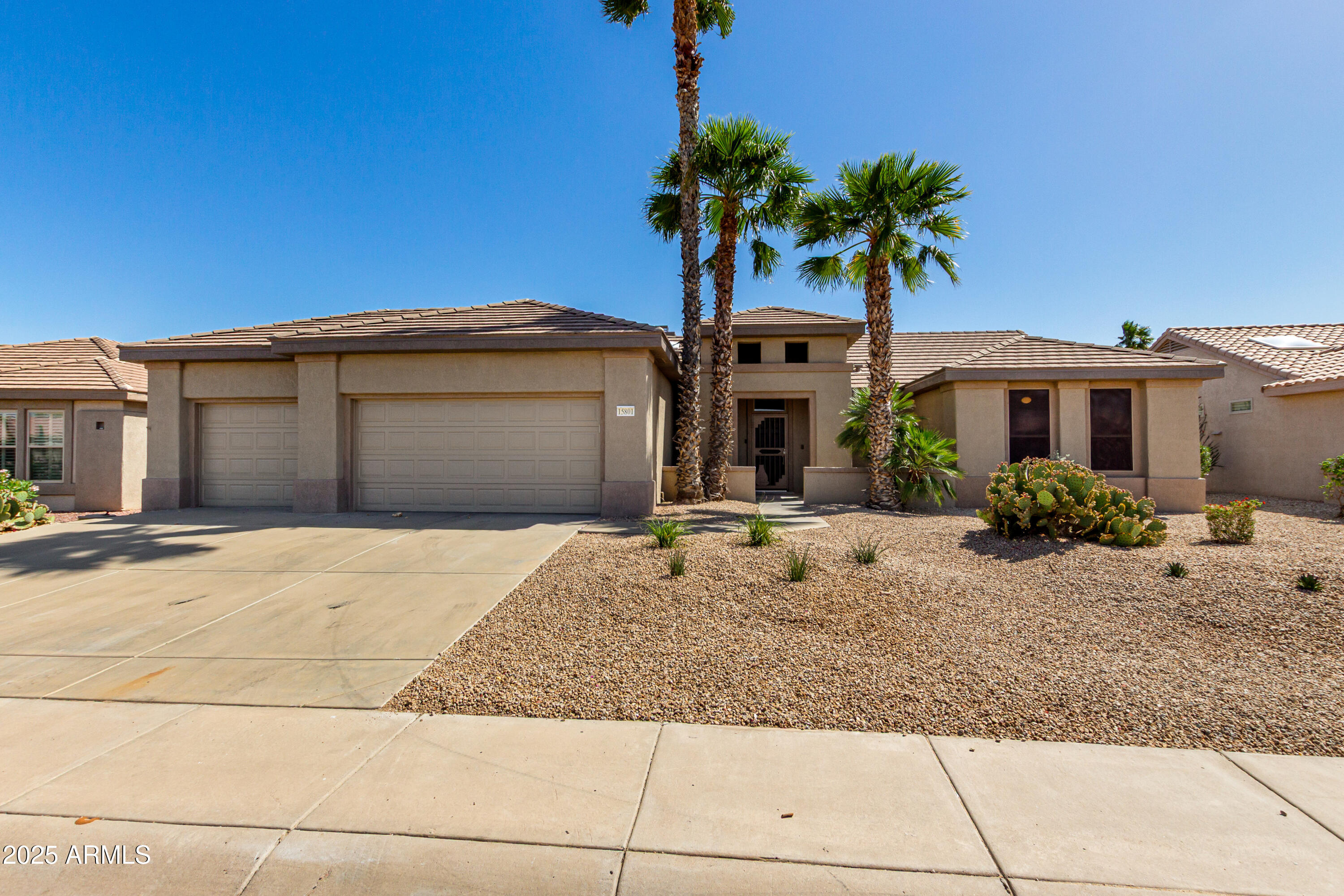 15801 W GOLDENROD Drive