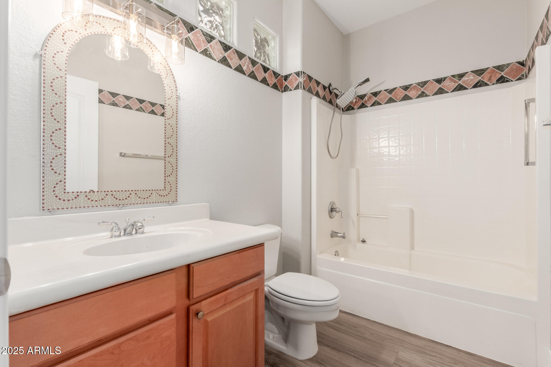 15801 W GOLDENROD Drive