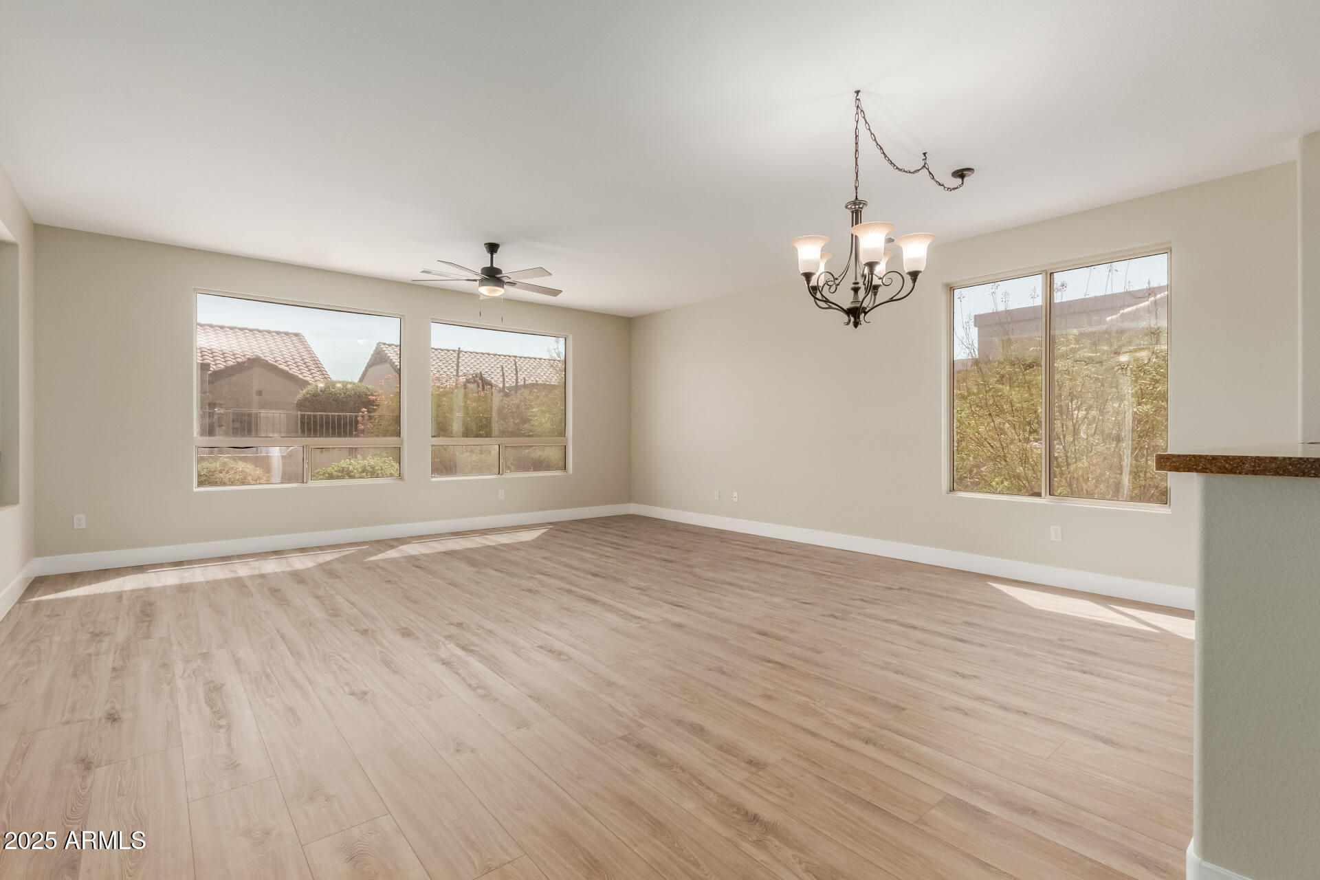 15801 W GOLDENROD Drive