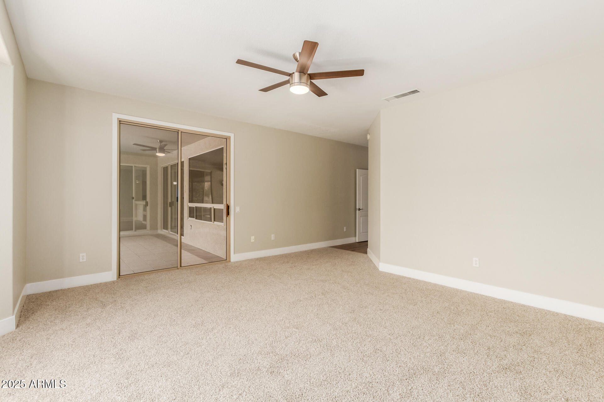 15801 W GOLDENROD Drive