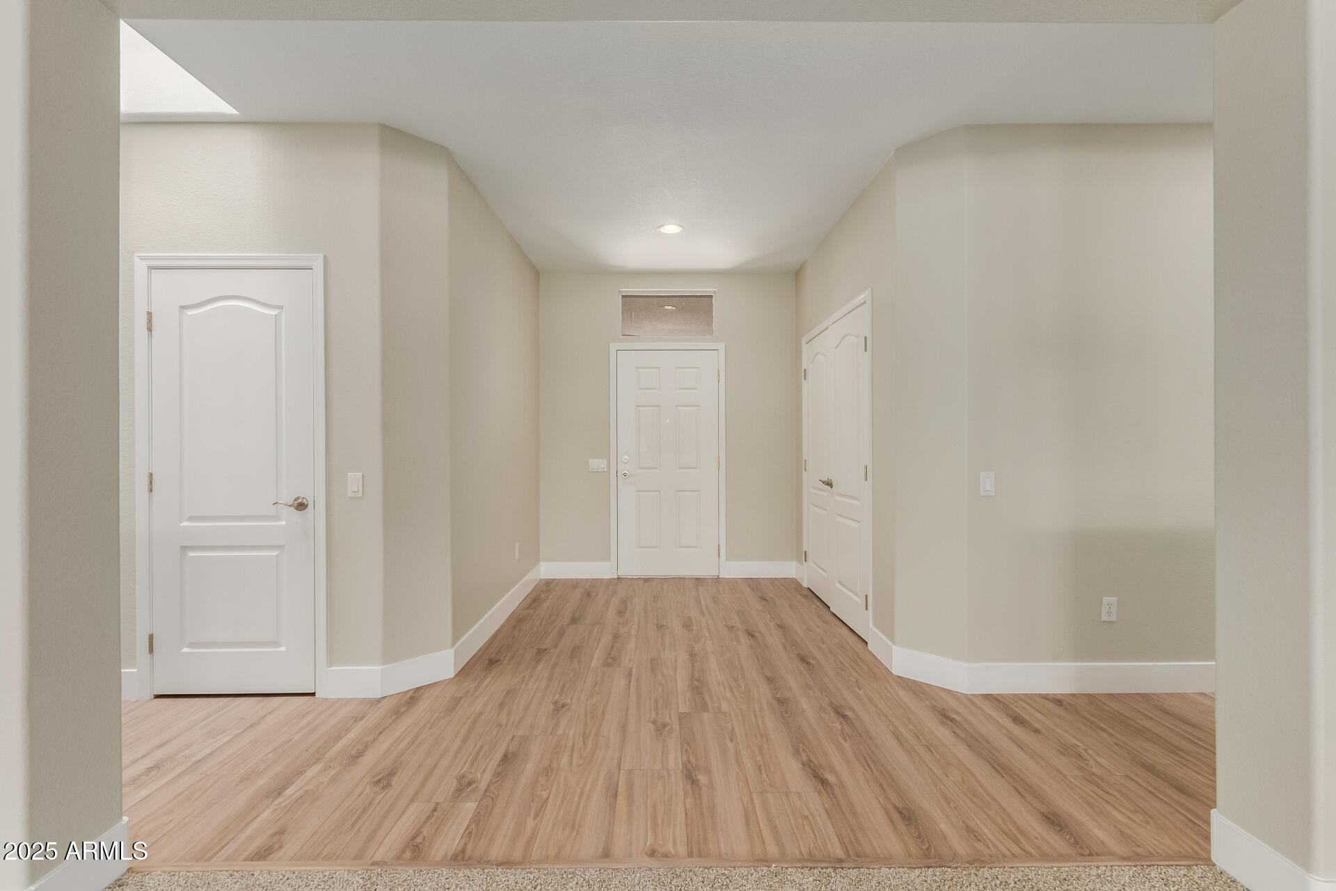 15801 W GOLDENROD Drive