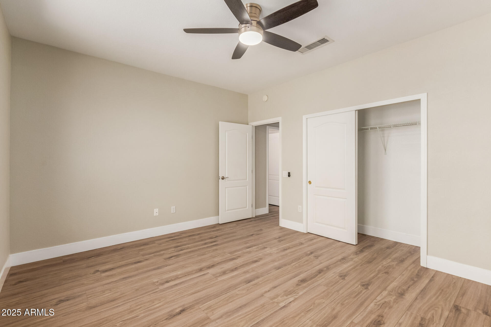 15801 W GOLDENROD Drive