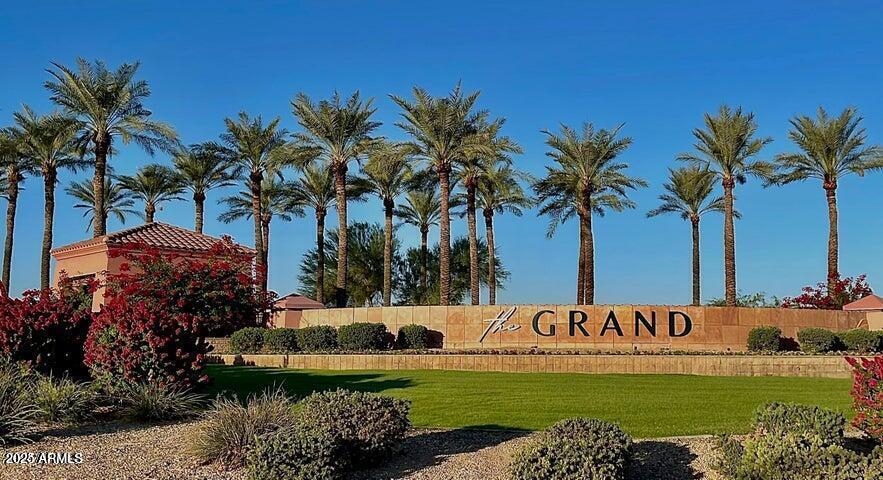 19883 N CRIMSON RIDGE Way