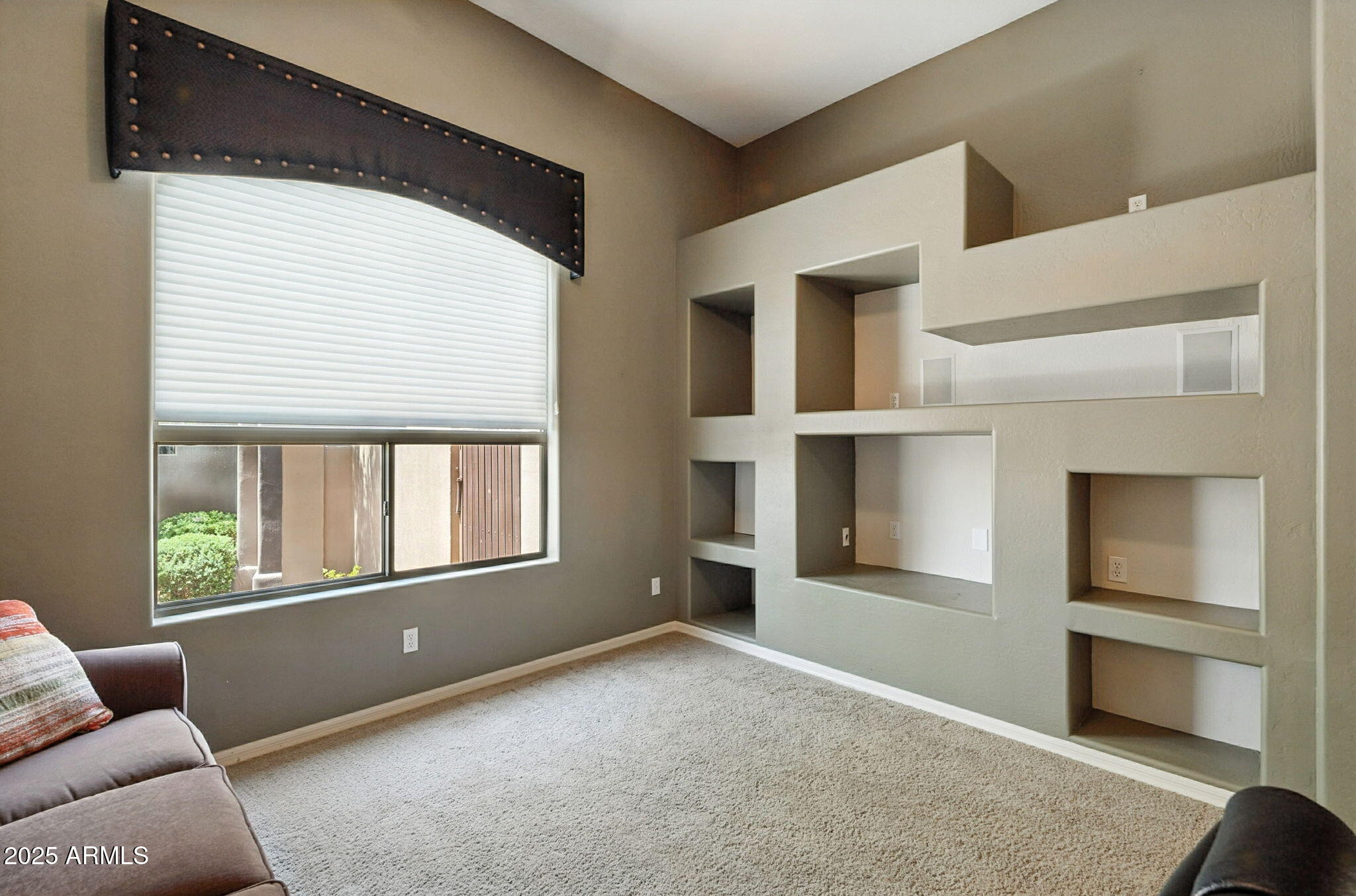 9422 E SANDY VISTA Drive