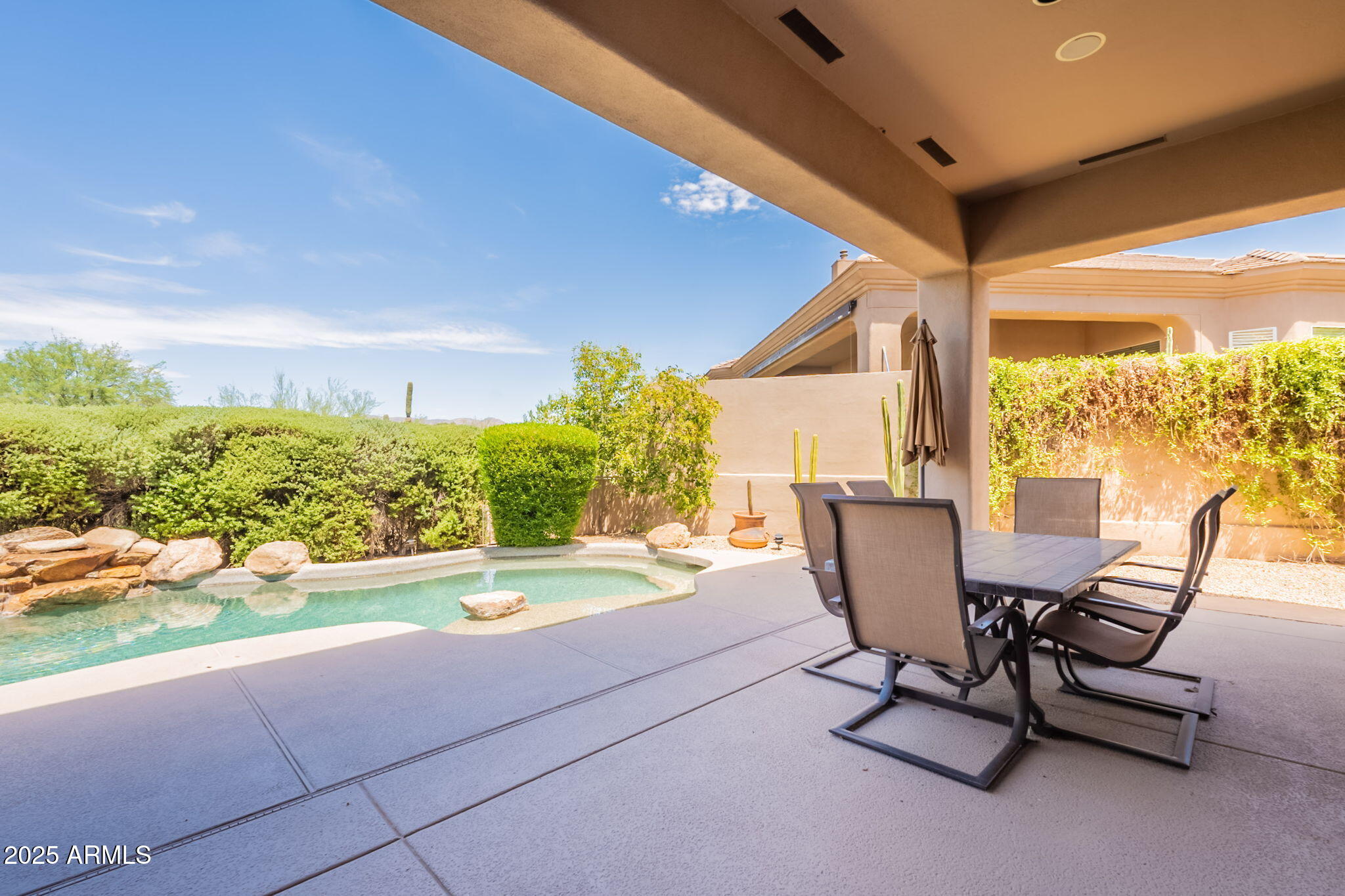 9422 E SANDY VISTA Drive