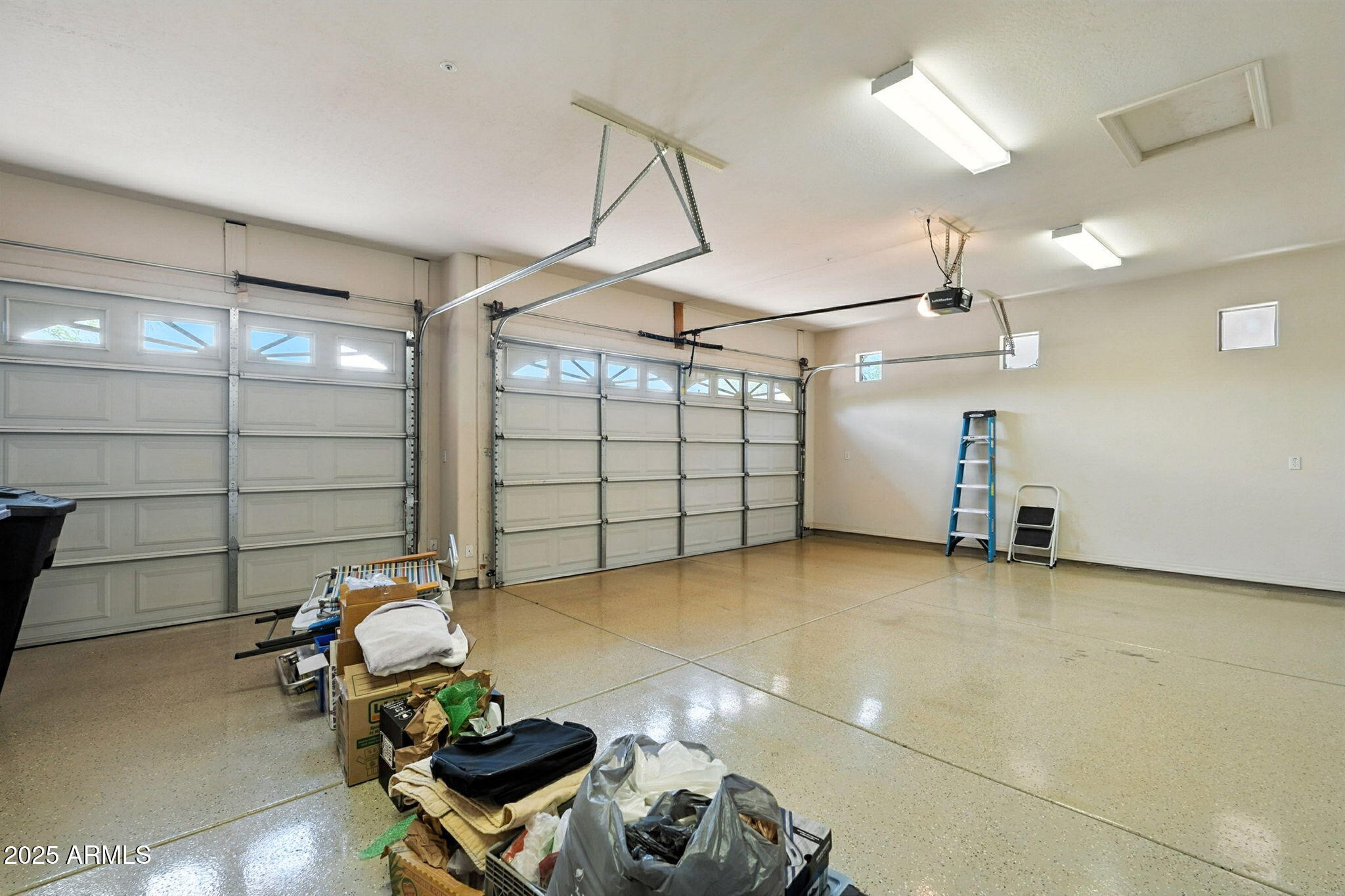 9422 E SANDY VISTA Drive