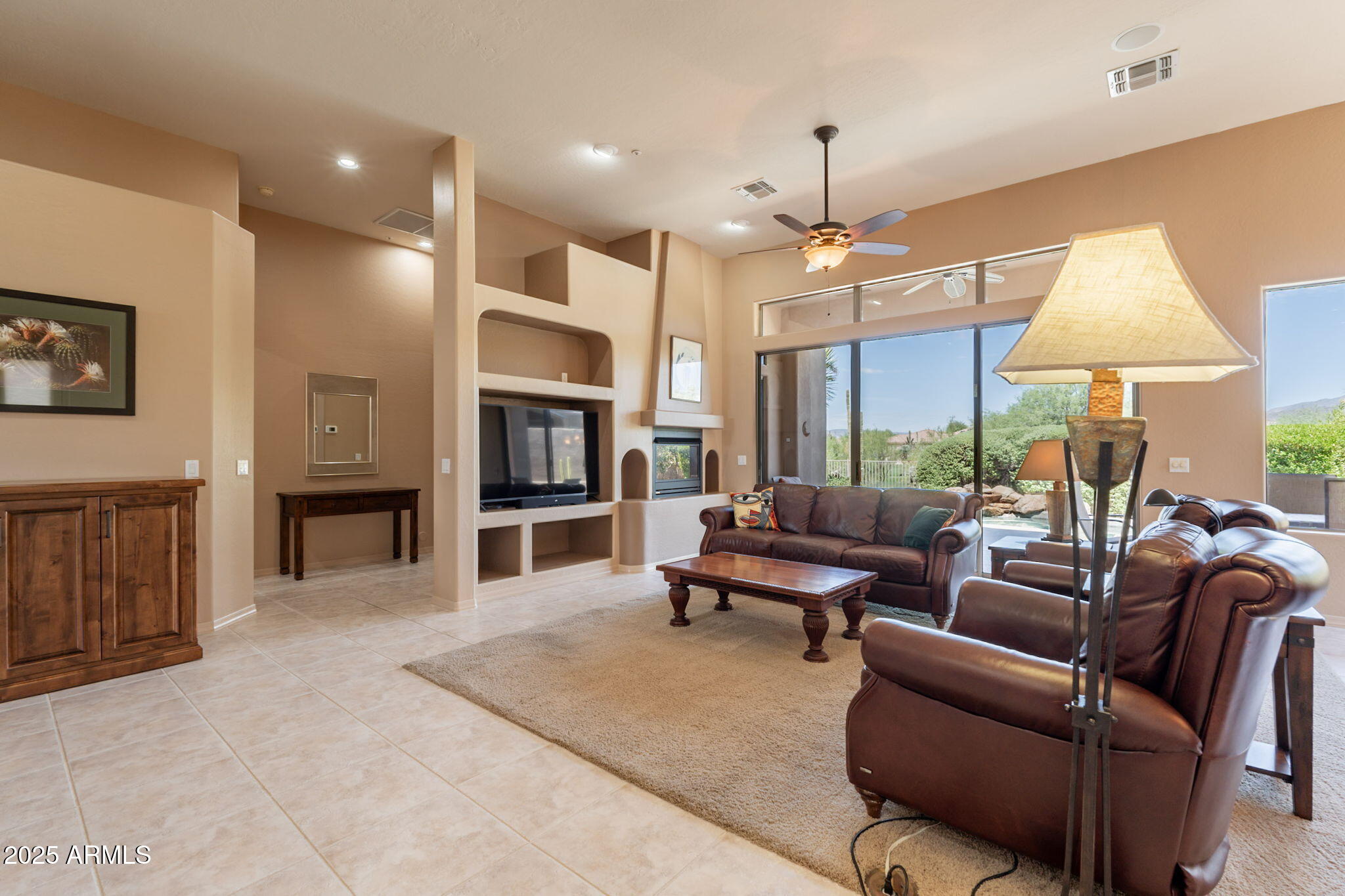 9422 E SANDY VISTA Drive