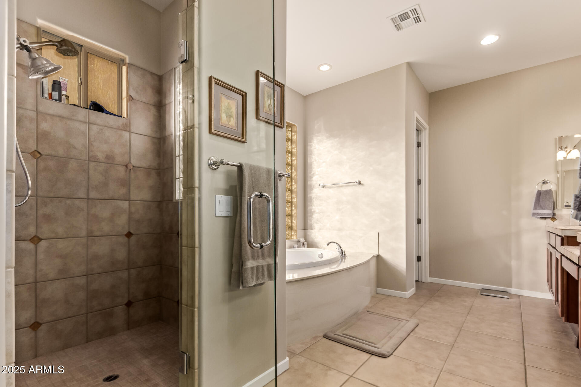 1809 W CALLE MARITA Drive