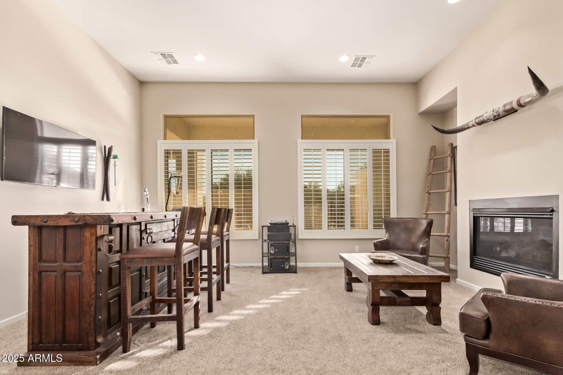 1809 W CALLE MARITA Drive