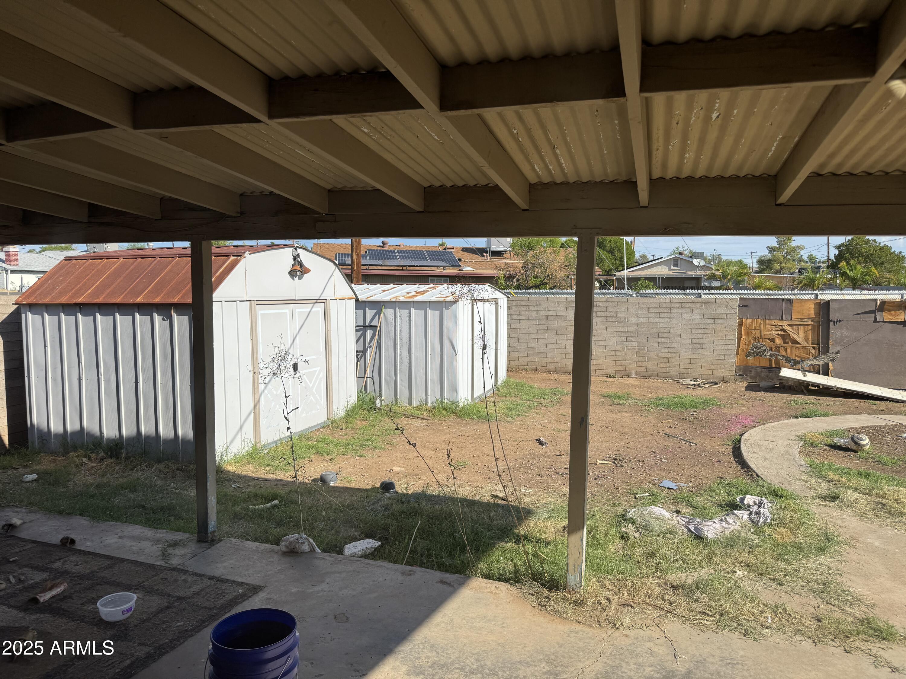 3032 W WINDROSE Drive