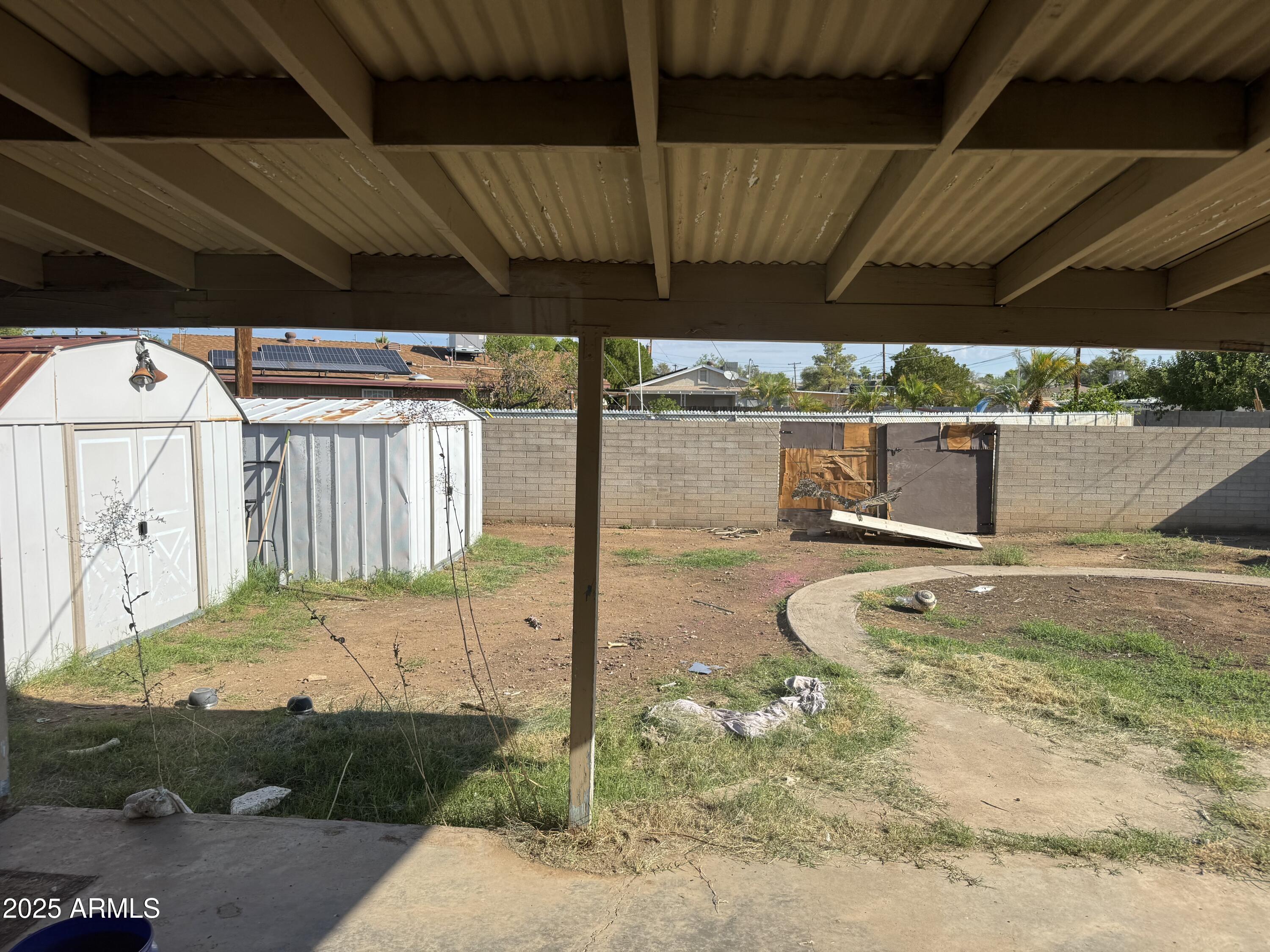 3032 W WINDROSE Drive