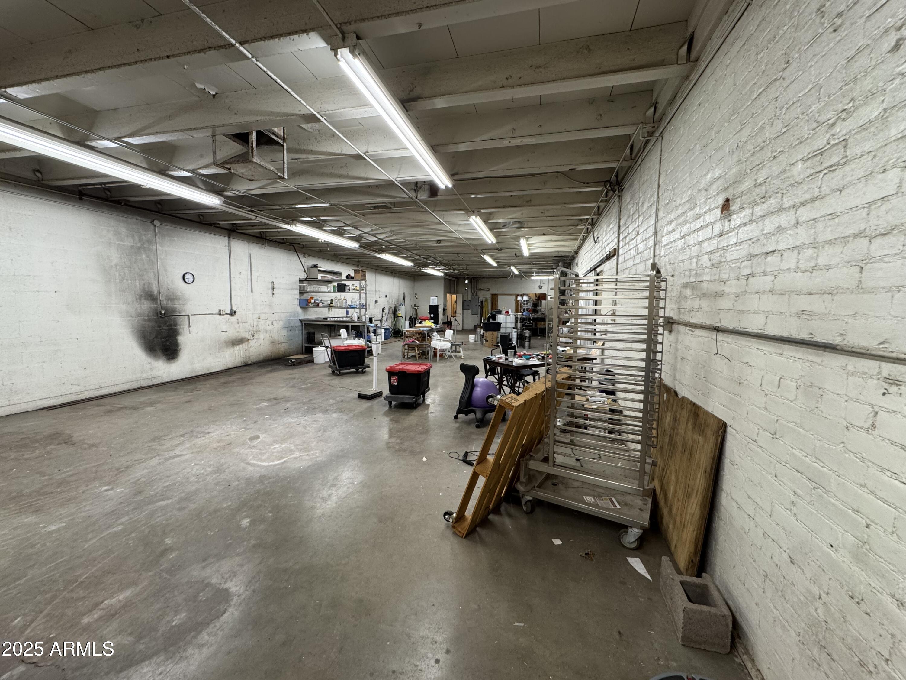 139 N FRONTIER Street