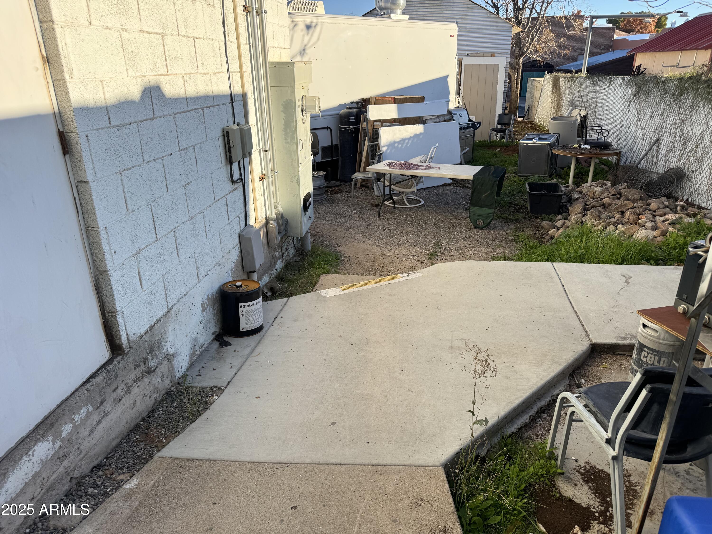 167 N FRONTIER Street