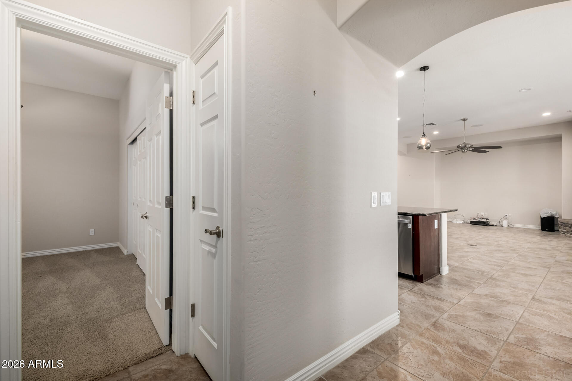 9852 W HEDGE HOG Place