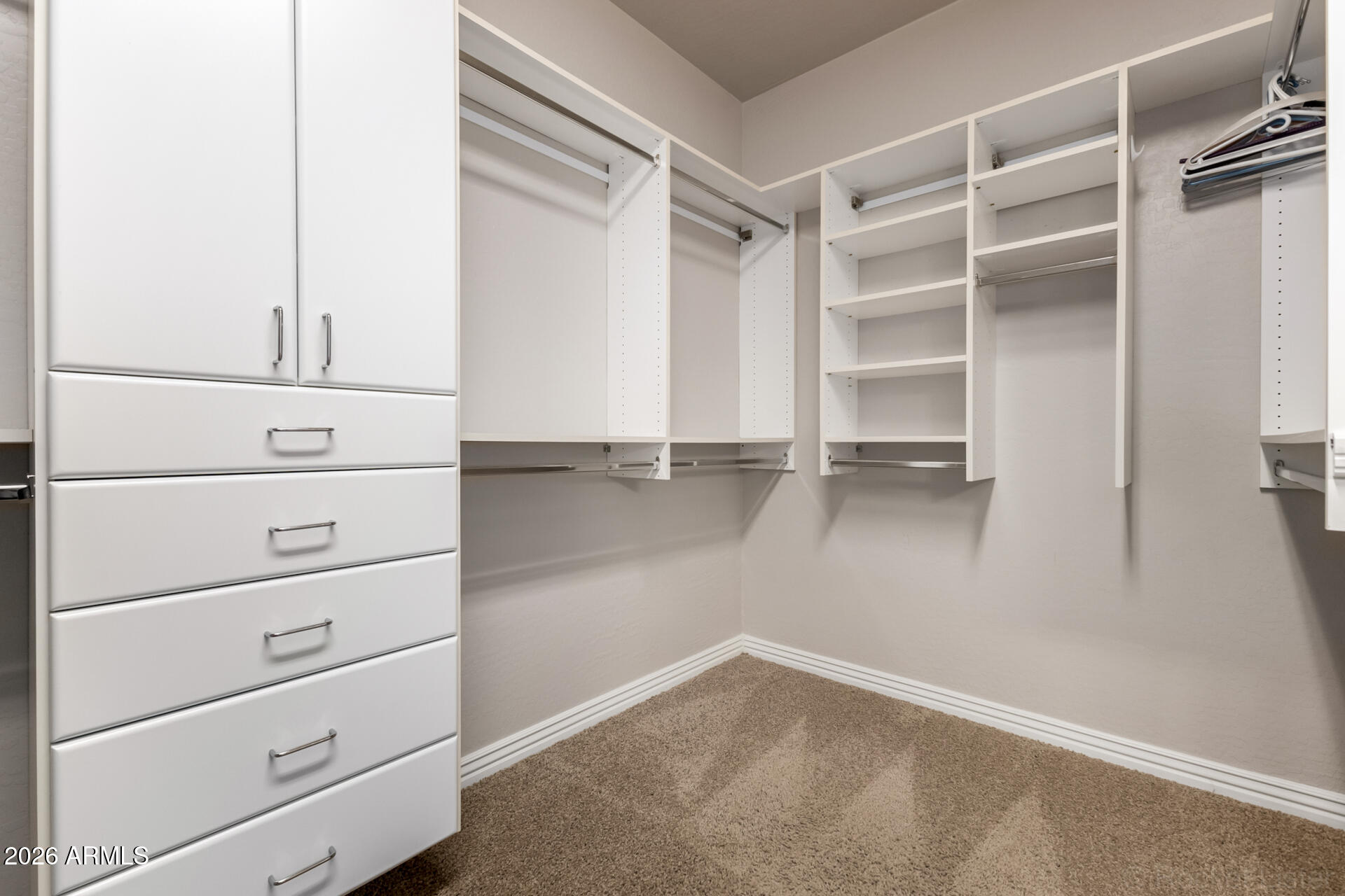 9852 W HEDGE HOG Place