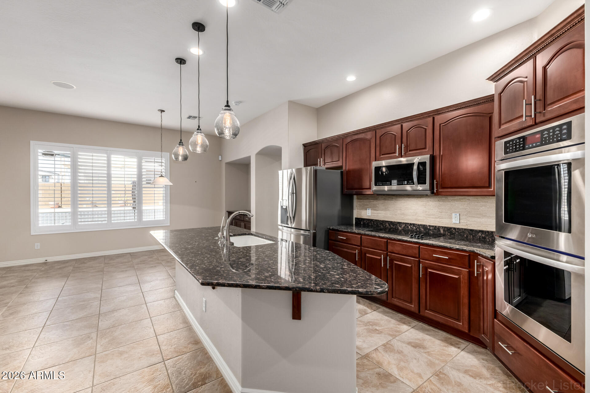 9852 W HEDGE HOG Place