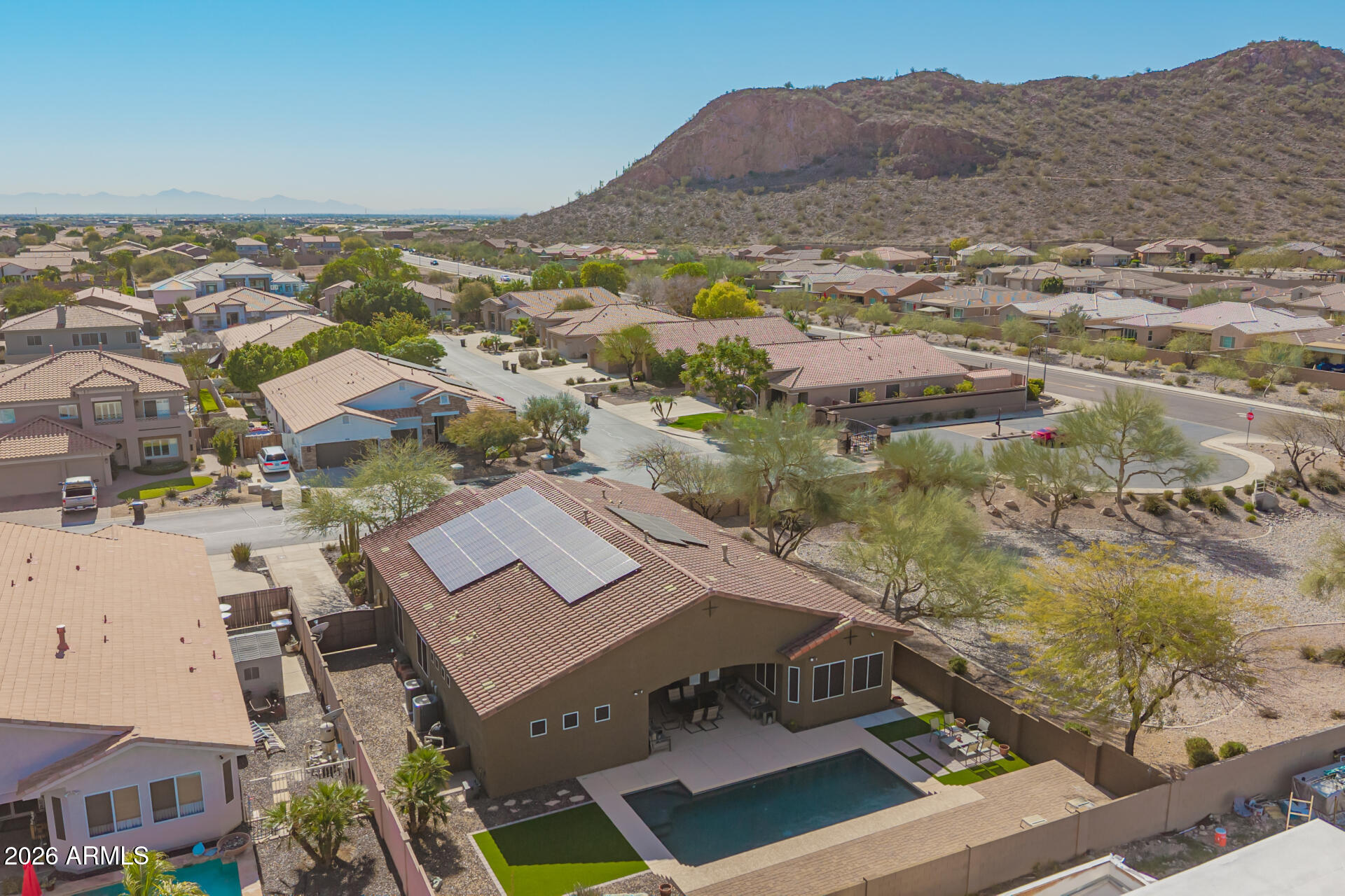 9852 W HEDGE HOG Place