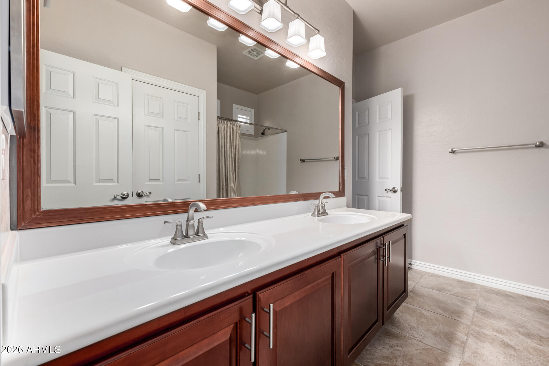 9852 W HEDGE HOG Place