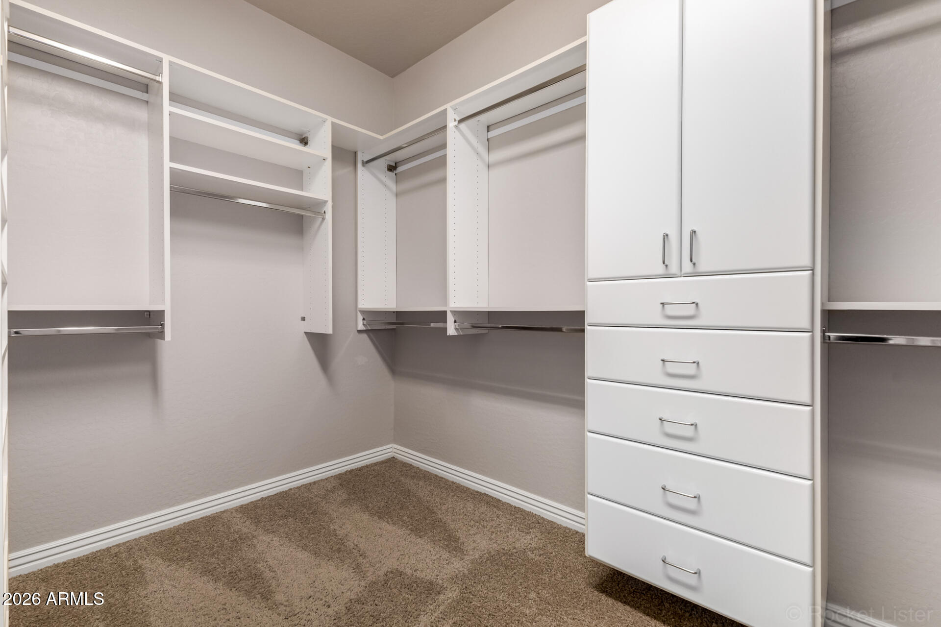 9852 W HEDGE HOG Place