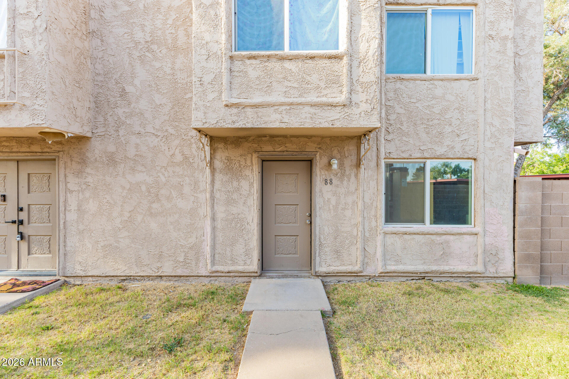 600 S DOBSON Road 88