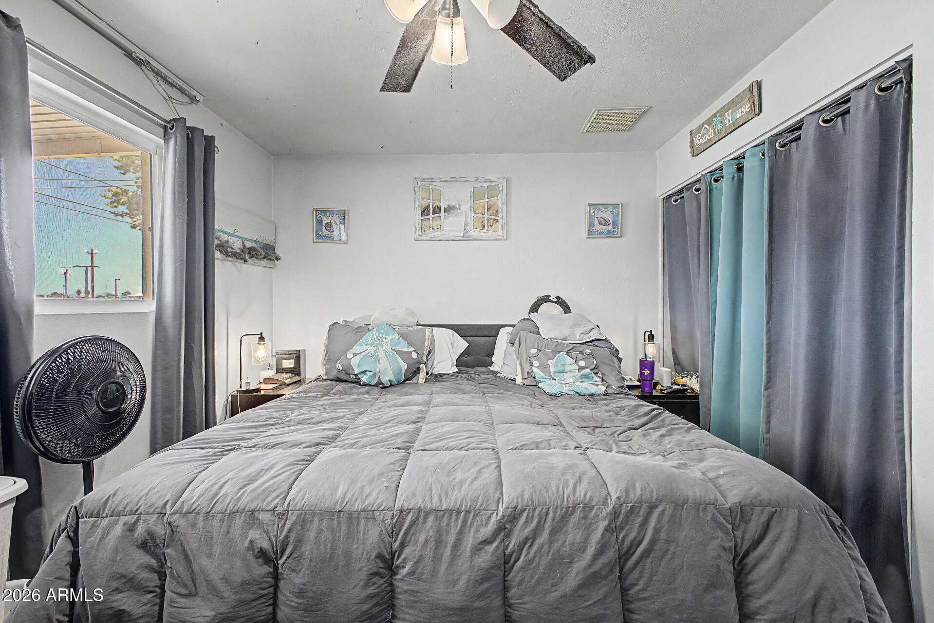 3234 W CORRINE Drive