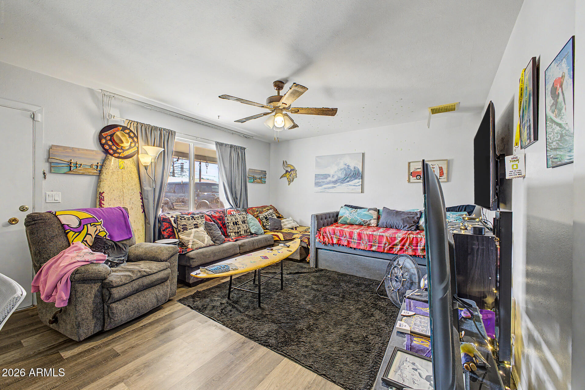 3234 W CORRINE Drive