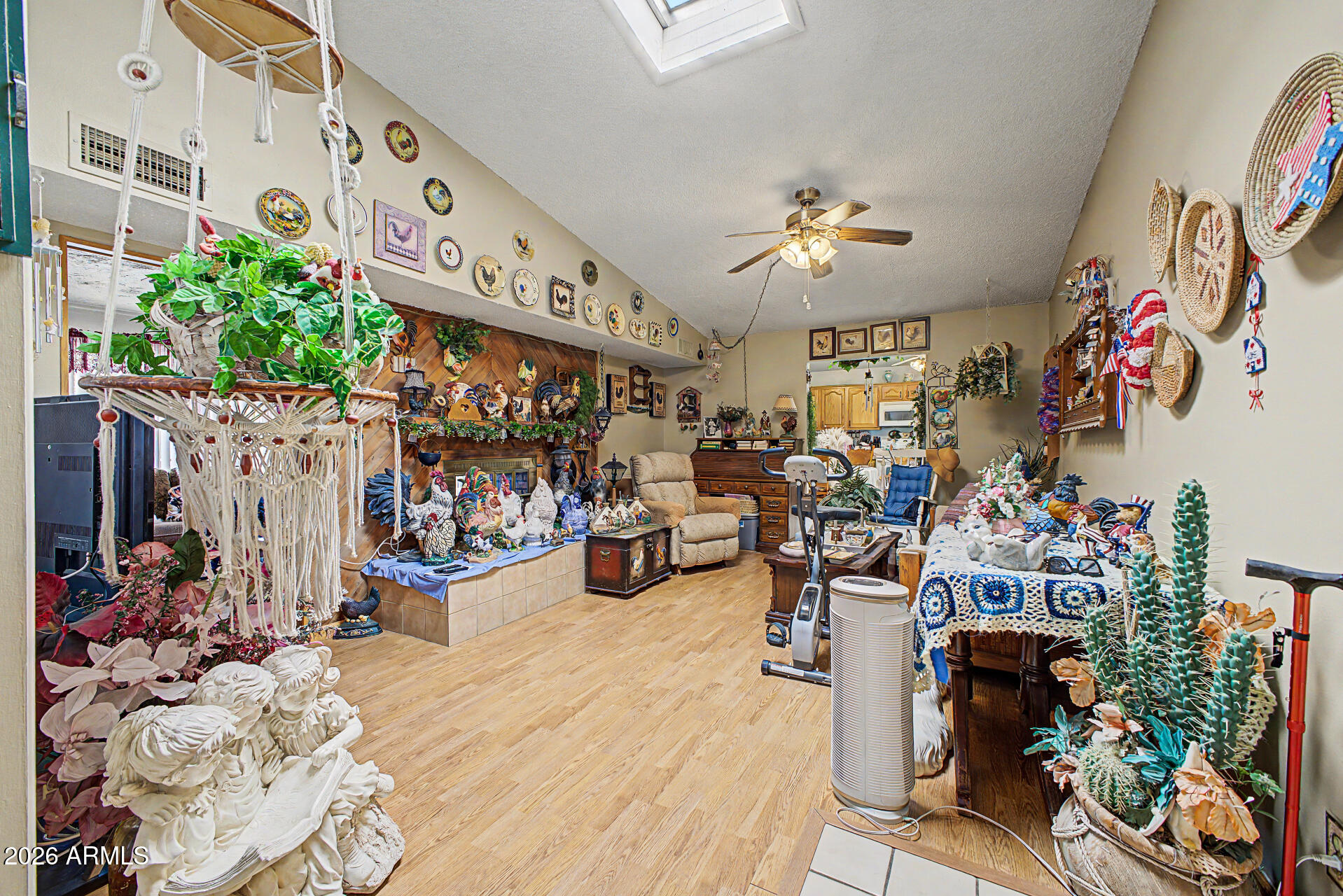 4101 N 105TH Lane
