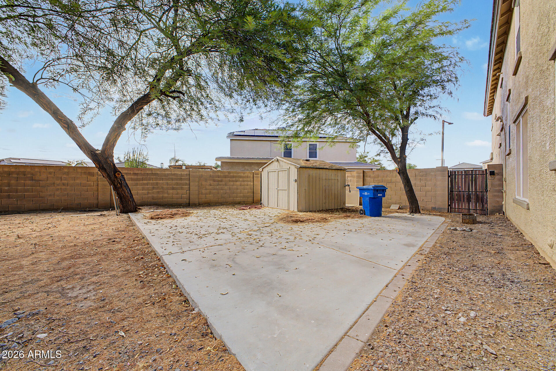18293 W ELM Street
