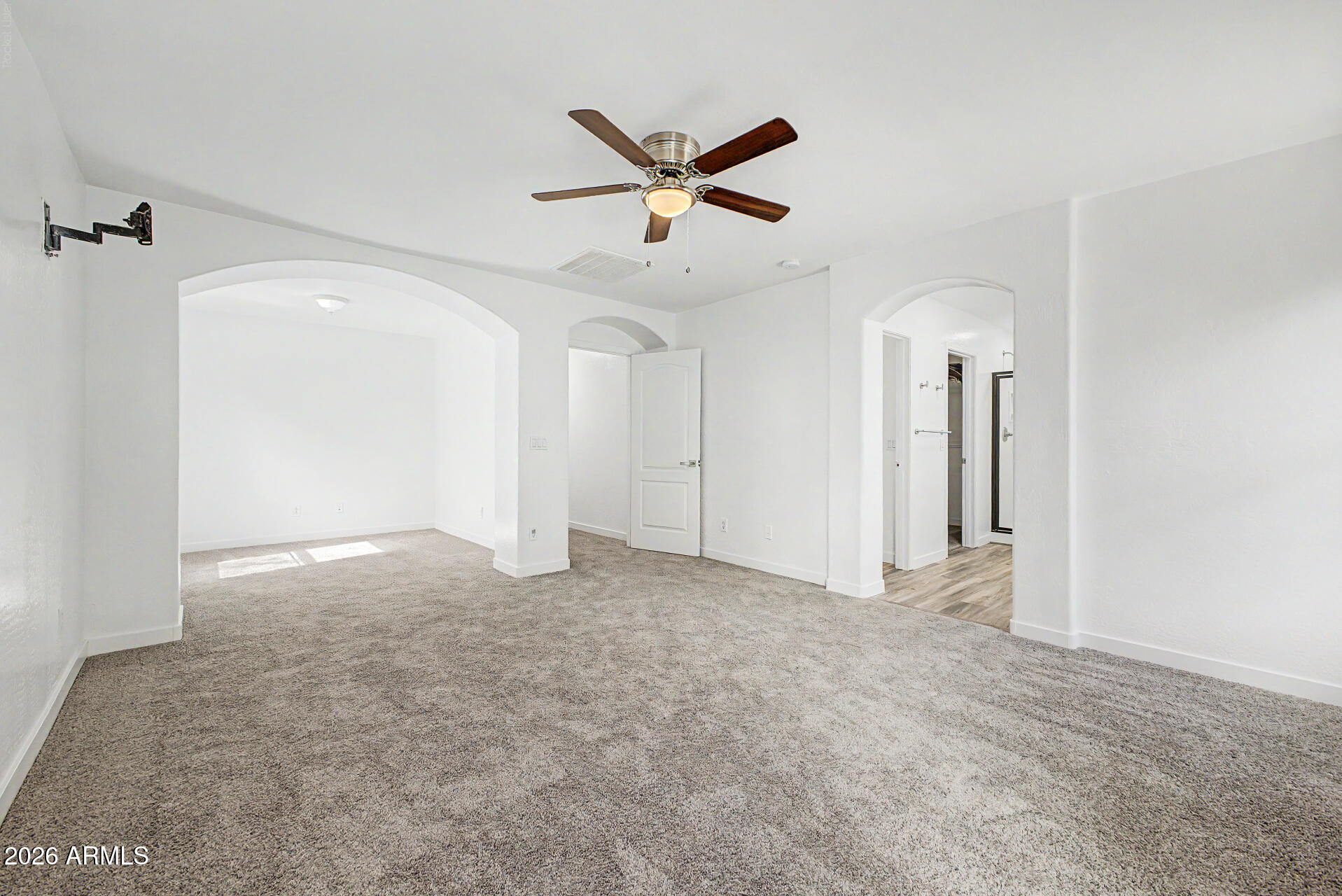 18293 W ELM Street