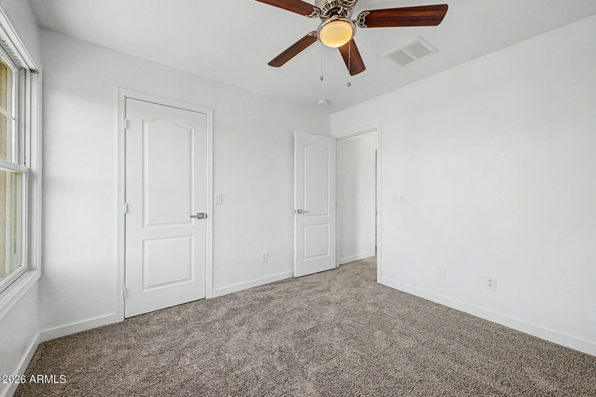 18293 W ELM Street