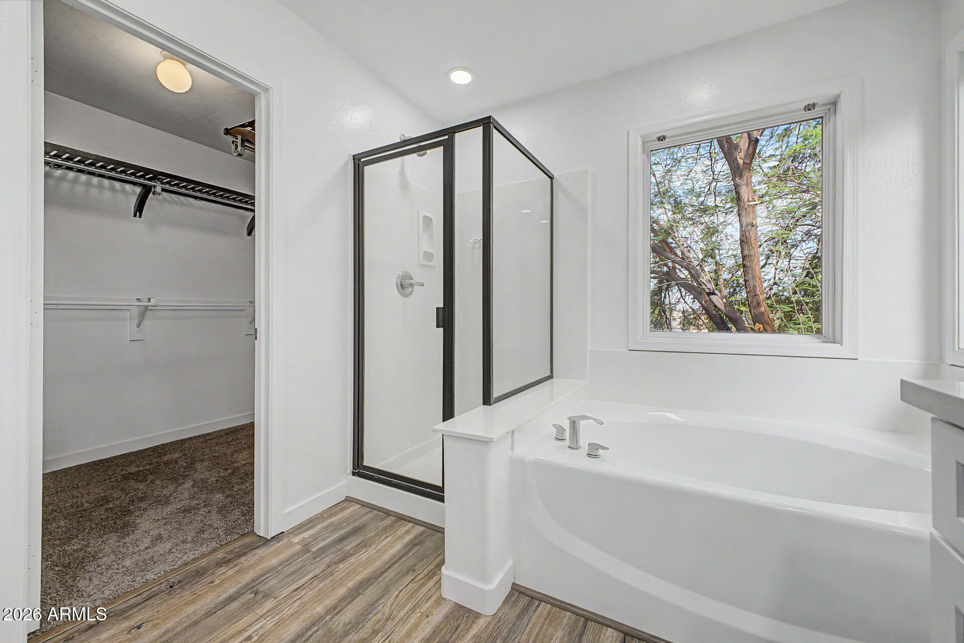 18293 W ELM Street