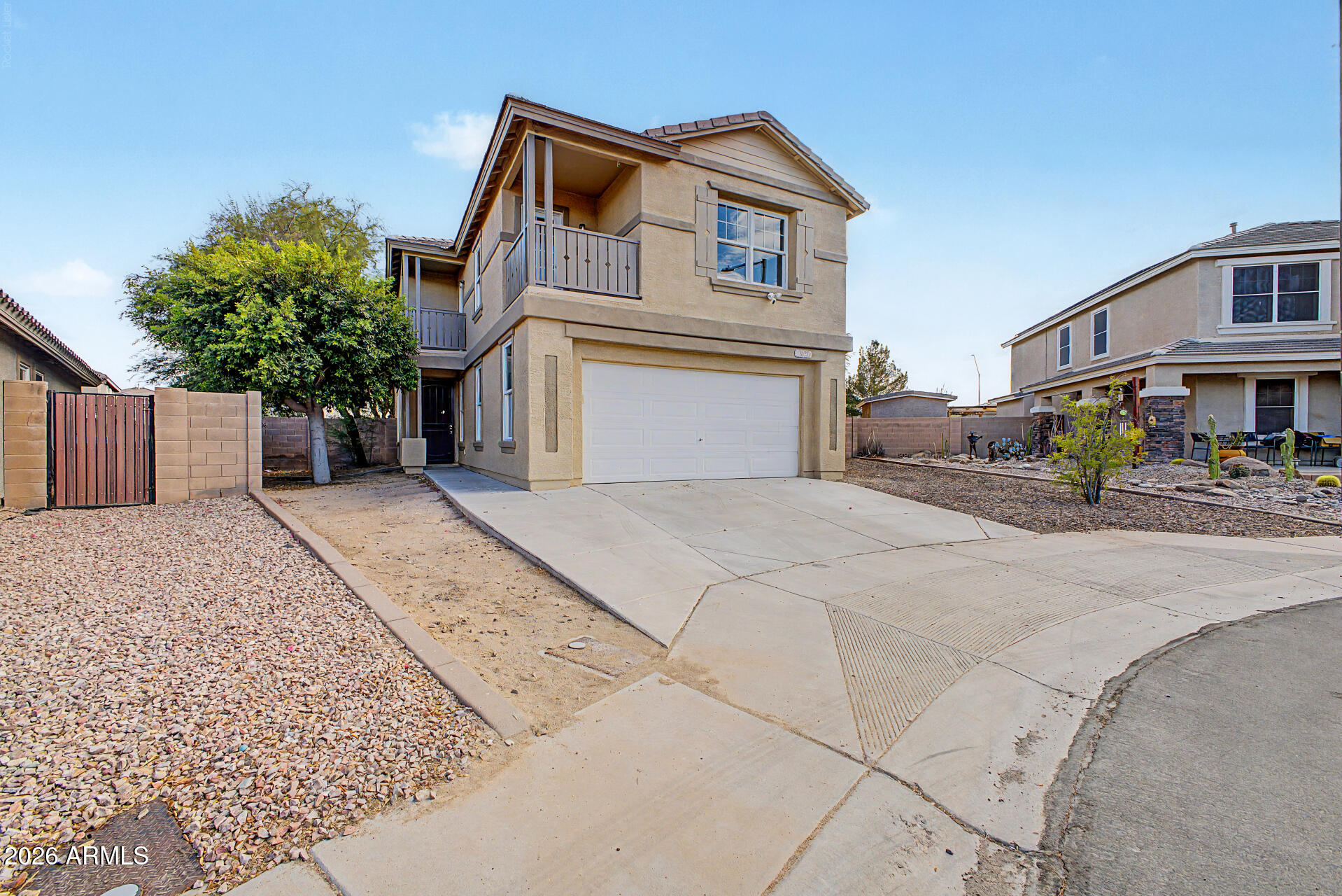 18293 W ELM Street