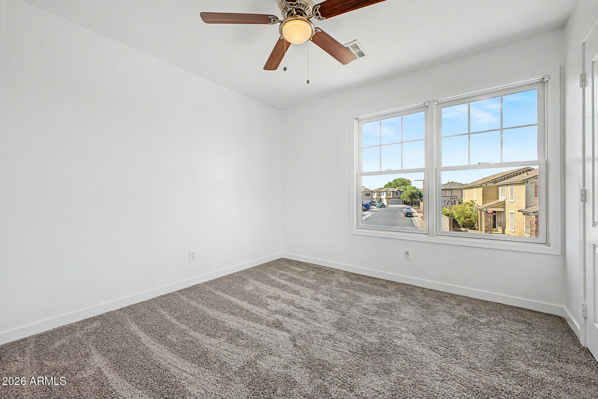 18293 W ELM Street