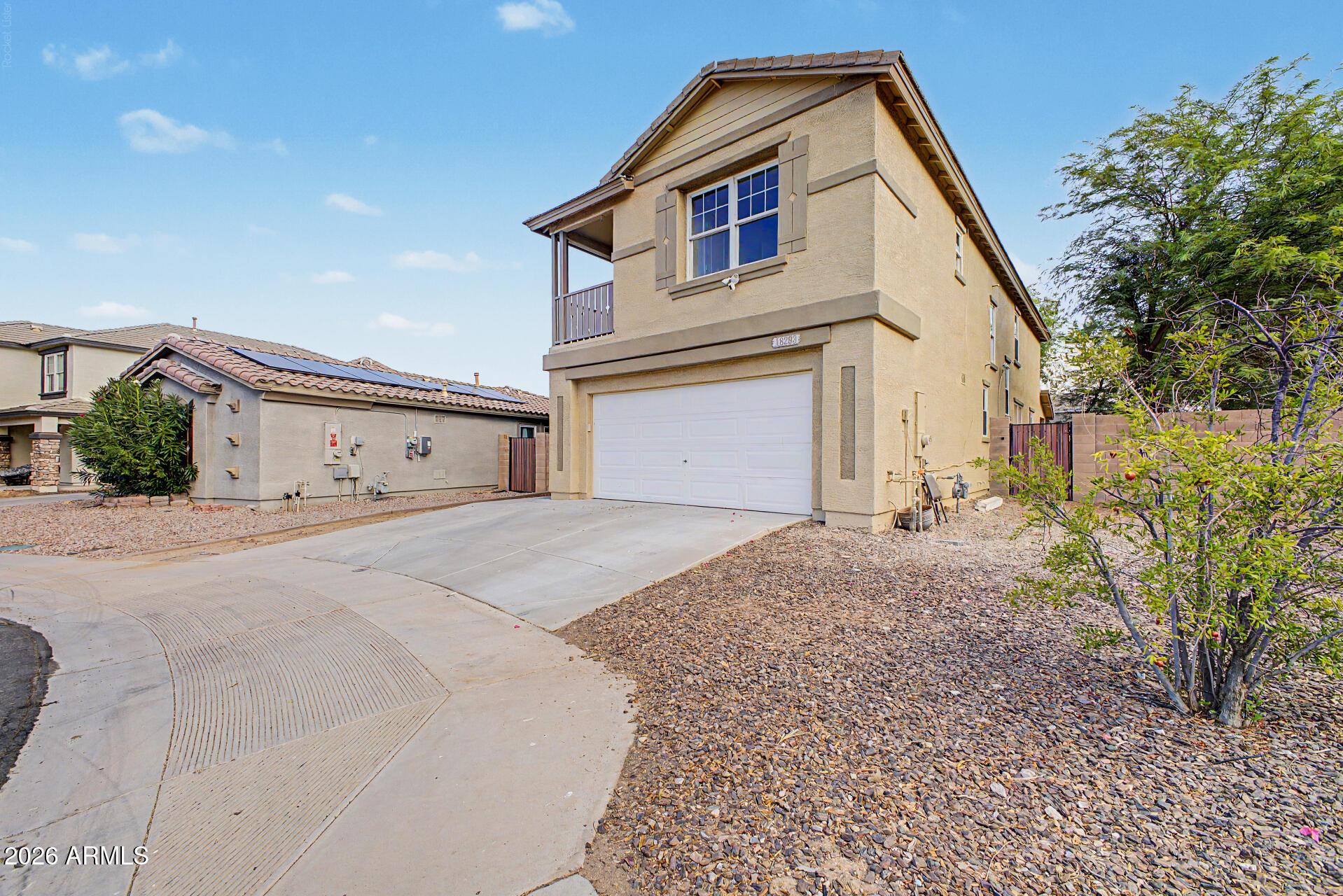 18293 W ELM Street