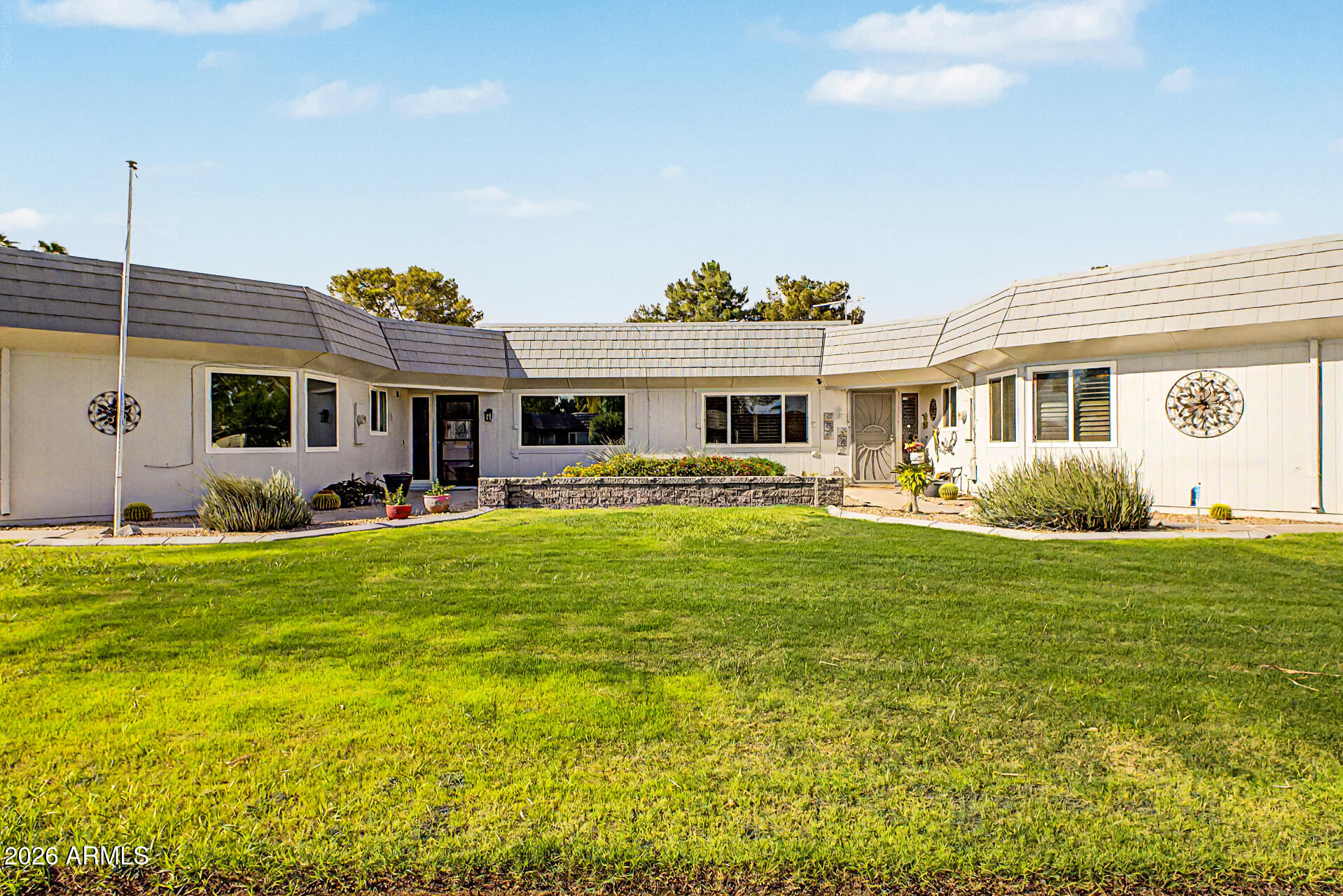 10344 W HUTTON Drive