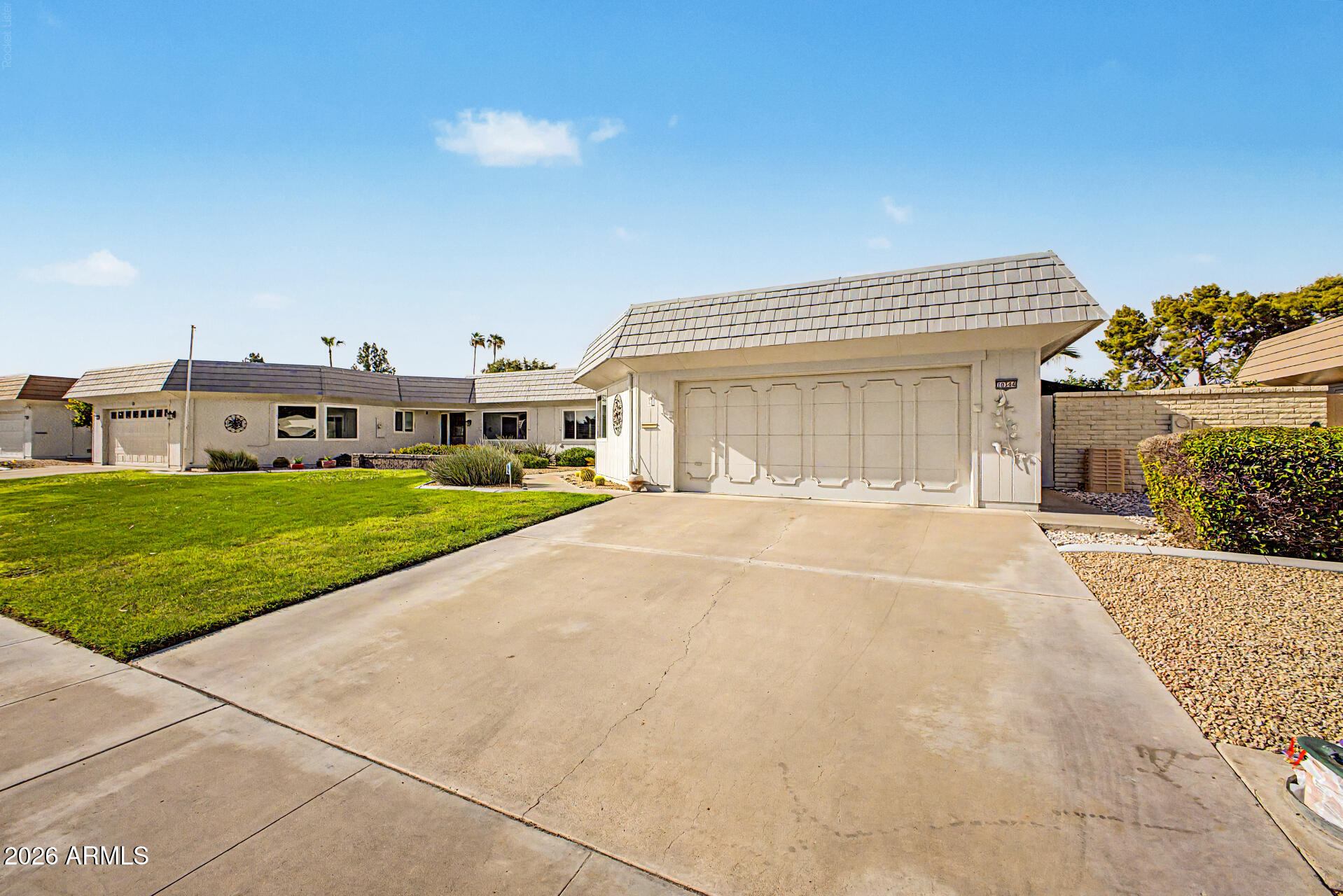 10344 W HUTTON Drive