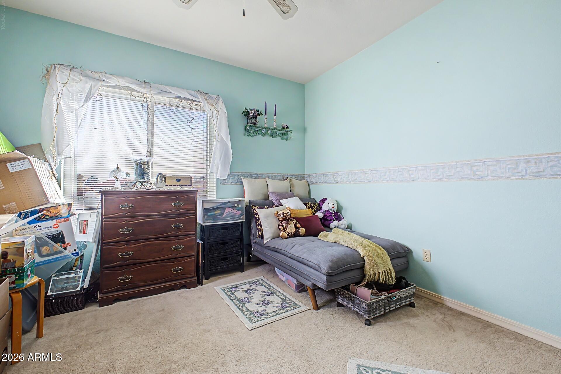 2653 N FONTANA Circle