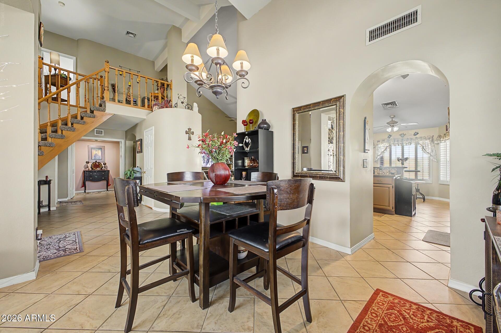 2653 N FONTANA Circle