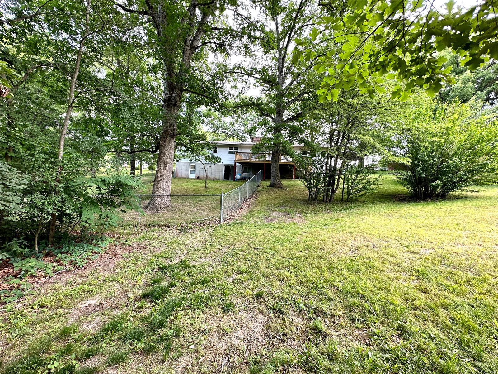 989 Clay Street