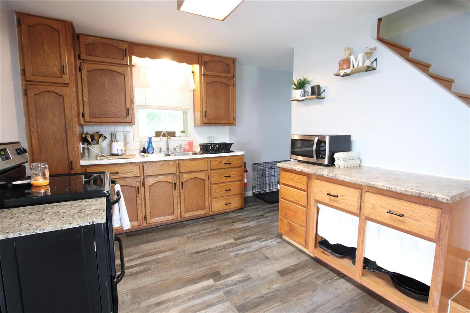 112 E Jackson Avenue